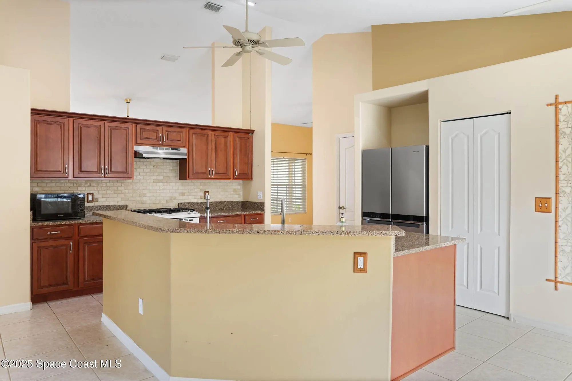 Property Slideshow image 13 of 34 | 645 brockton way, West Melbourne, FL, 32904