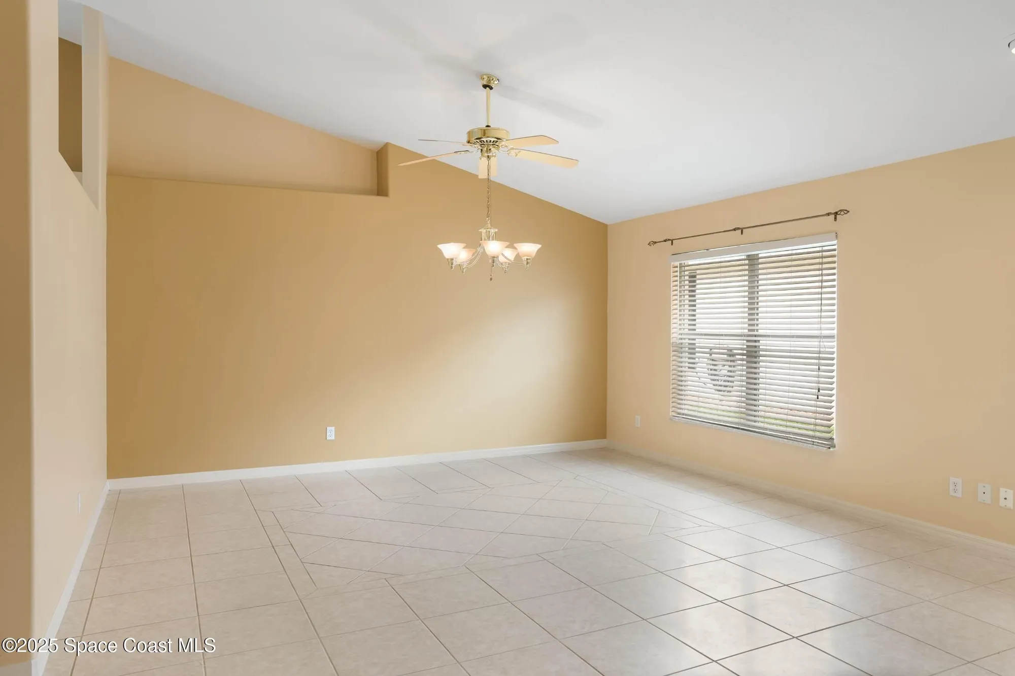 Property Slideshow image 15 of 34 | 645 brockton way, West Melbourne, FL, 32904
