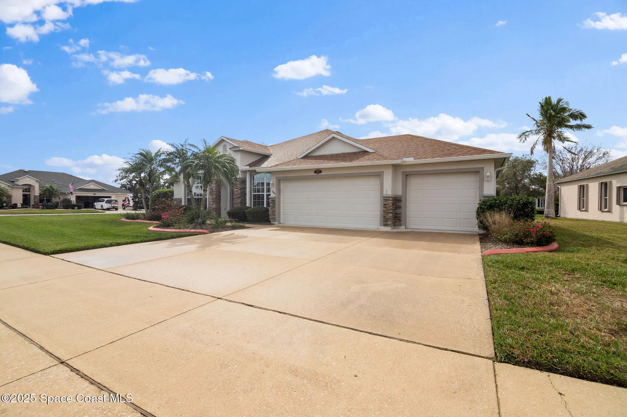 Property Slideshow image 5 of 55 | 1767 grand isle blvd, Melbourne, FL, 32940