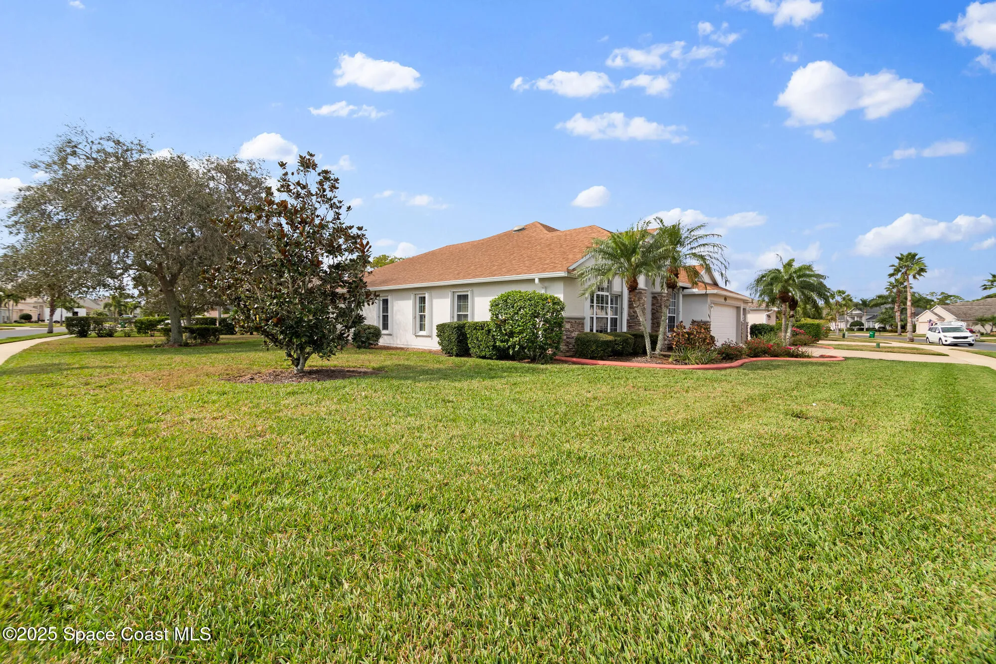 Property Slideshow image 4 of 55 | 1767 grand isle blvd, Melbourne, FL, 32940