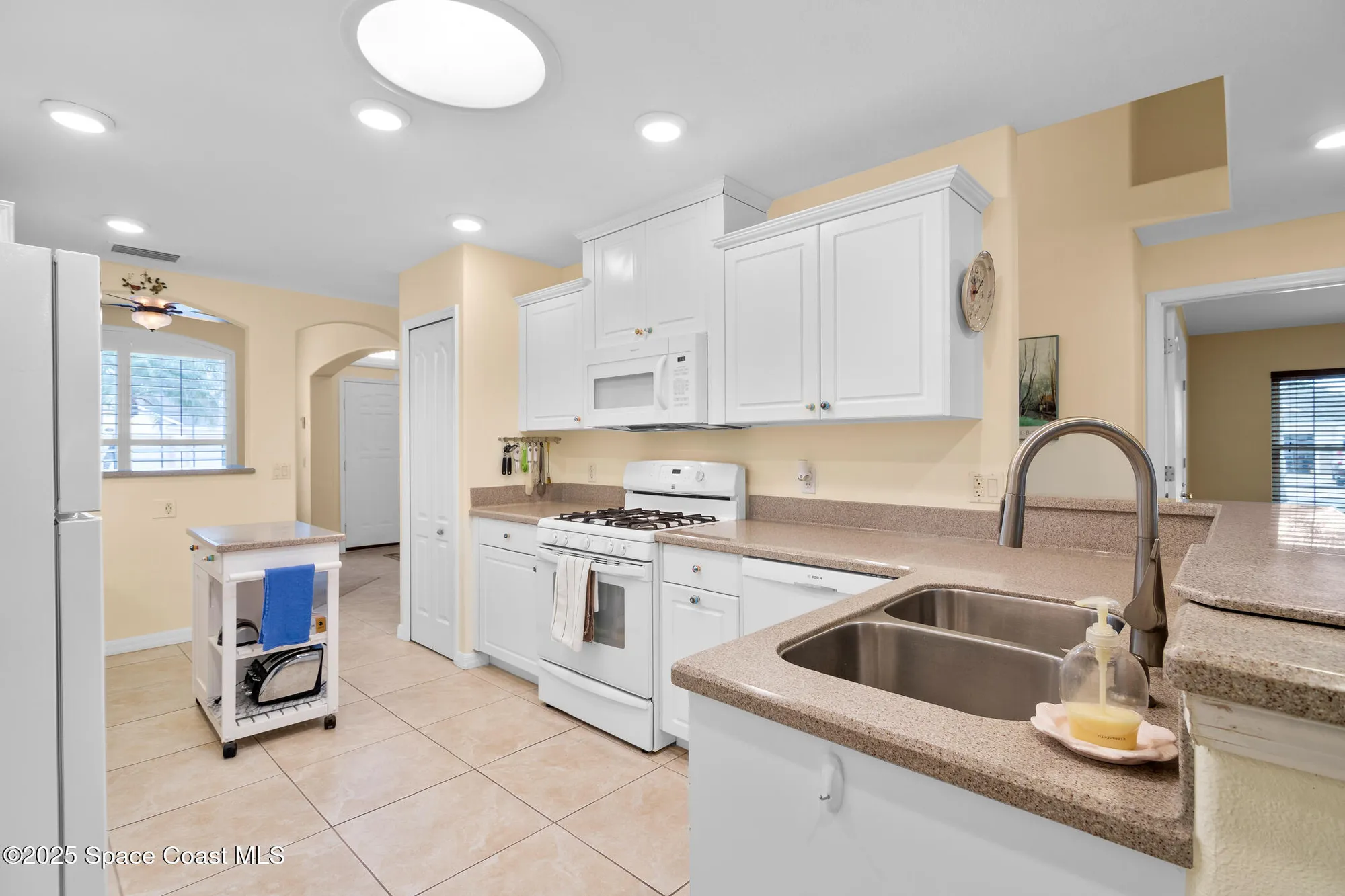 Property Slideshow image 11 of 55 | 1767 grand isle blvd, Melbourne, FL, 32940