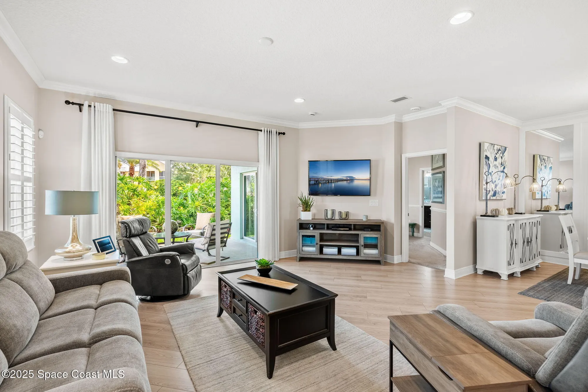 Property Slideshow image 14 of 49 | 4310 alamanda key dr, Melbourne, FL, 32901