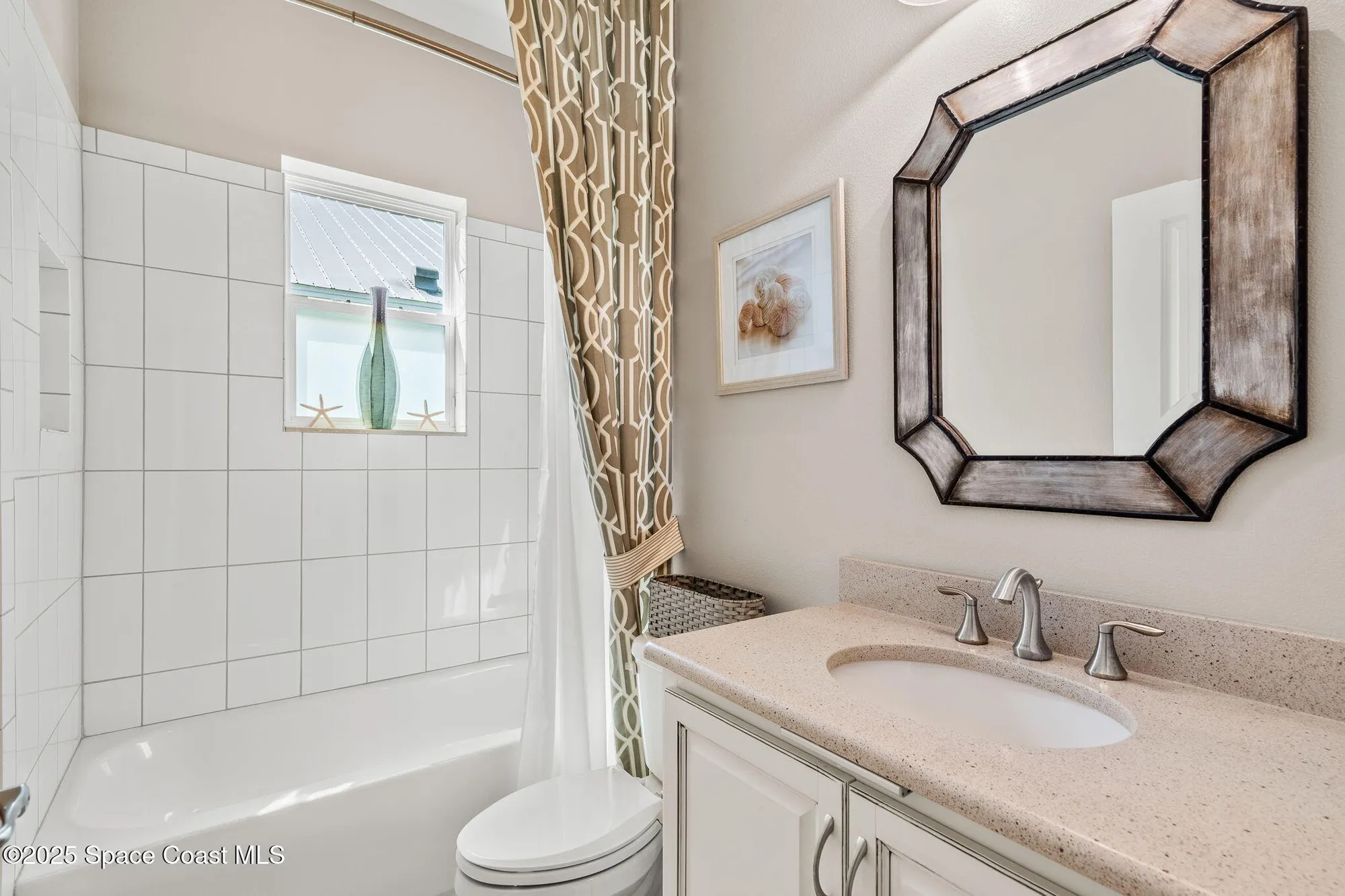 Property Slideshow image 25 of 49 | 4310 alamanda key dr, Melbourne, FL, 32901