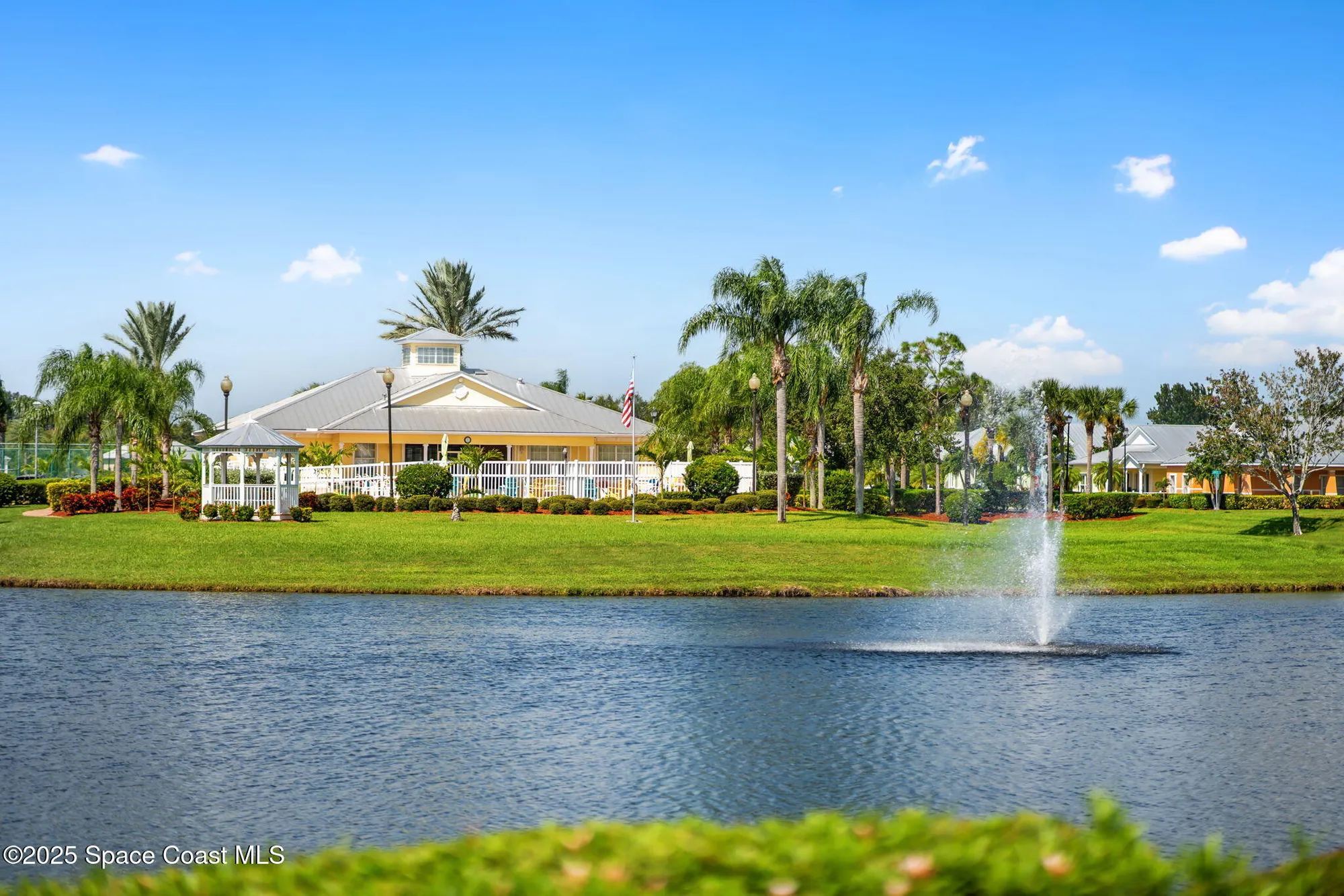 Property Slideshow image 39 of 49 | 4310 alamanda key dr, Melbourne, FL, 32901