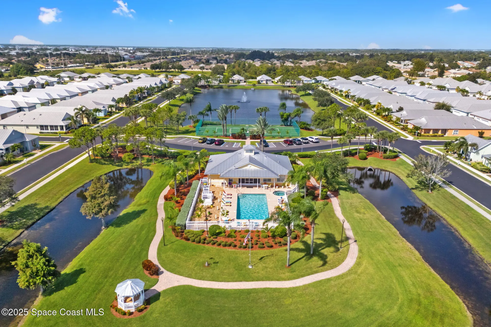 Property Slideshow image 34 of 49 | 4310 alamanda key dr, Melbourne, FL, 32901
