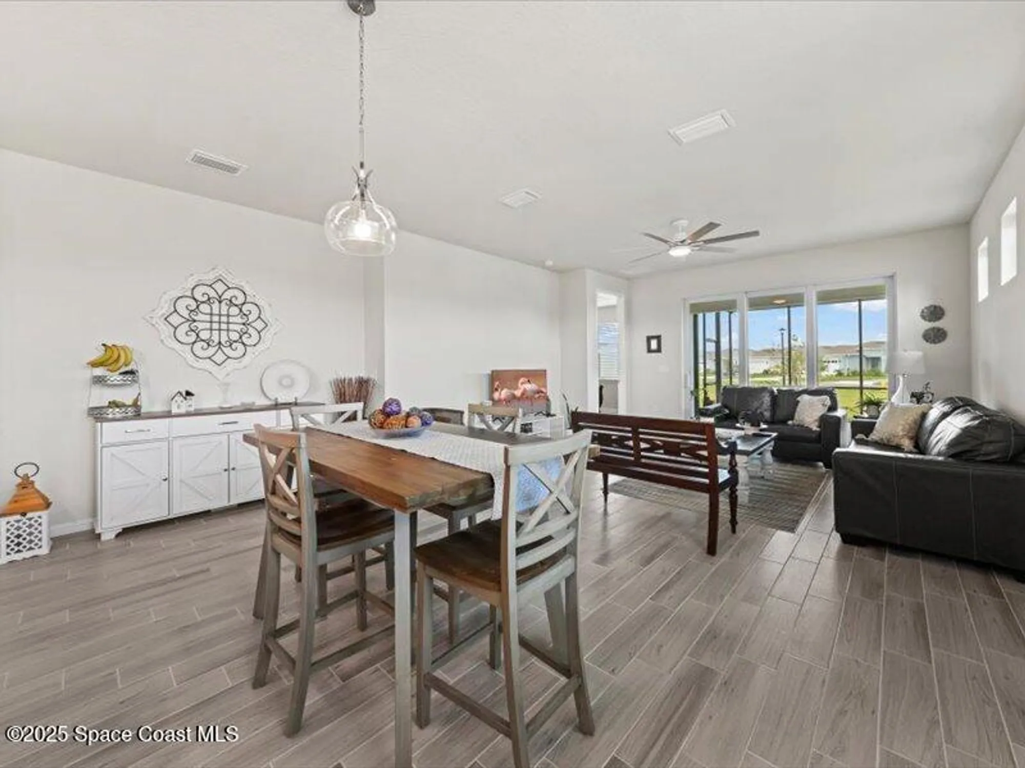 Property Slideshow image 11 of 36 | 8967 splashing dr, Melbourne, FL, 32940