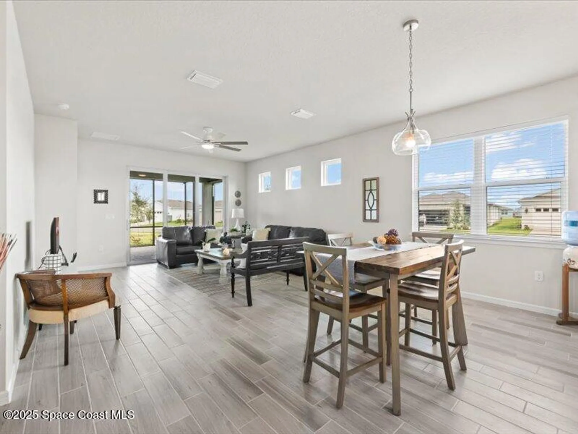 Property Slideshow image 12 of 36 | 8967 splashing dr, Melbourne, FL, 32940
