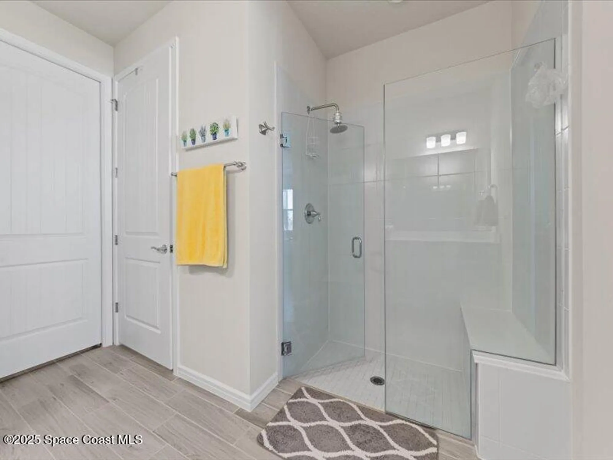 Property Slideshow image 19 of 36 | 8967 splashing dr, Melbourne, FL, 32940