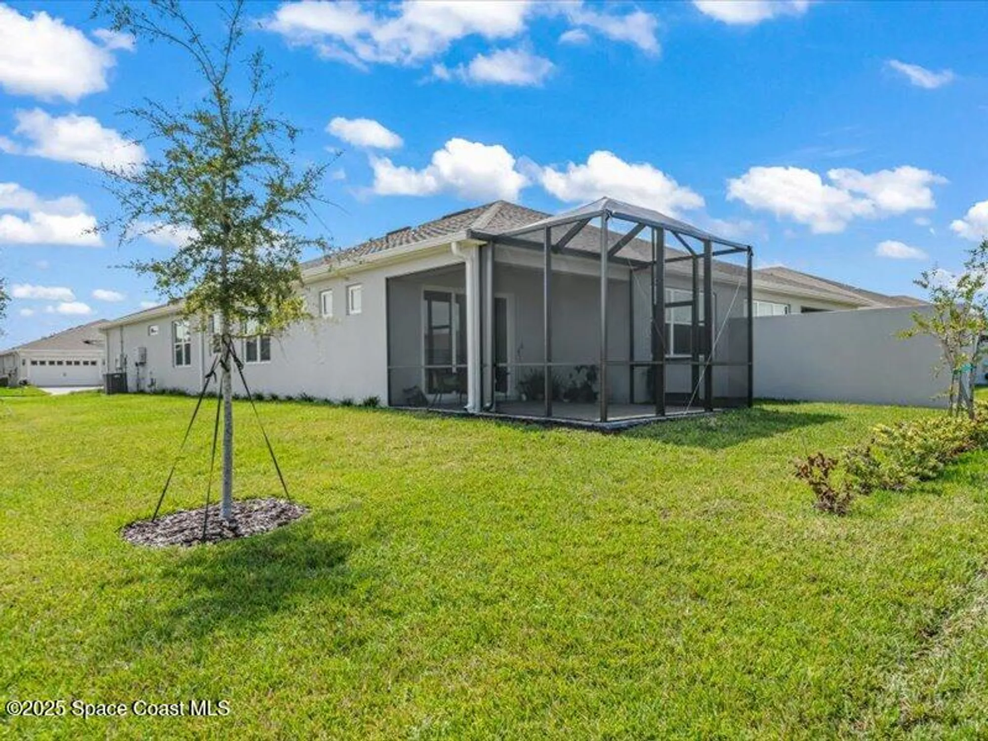 Property Slideshow image 28 of 36 | 8967 splashing dr, Melbourne, FL, 32940