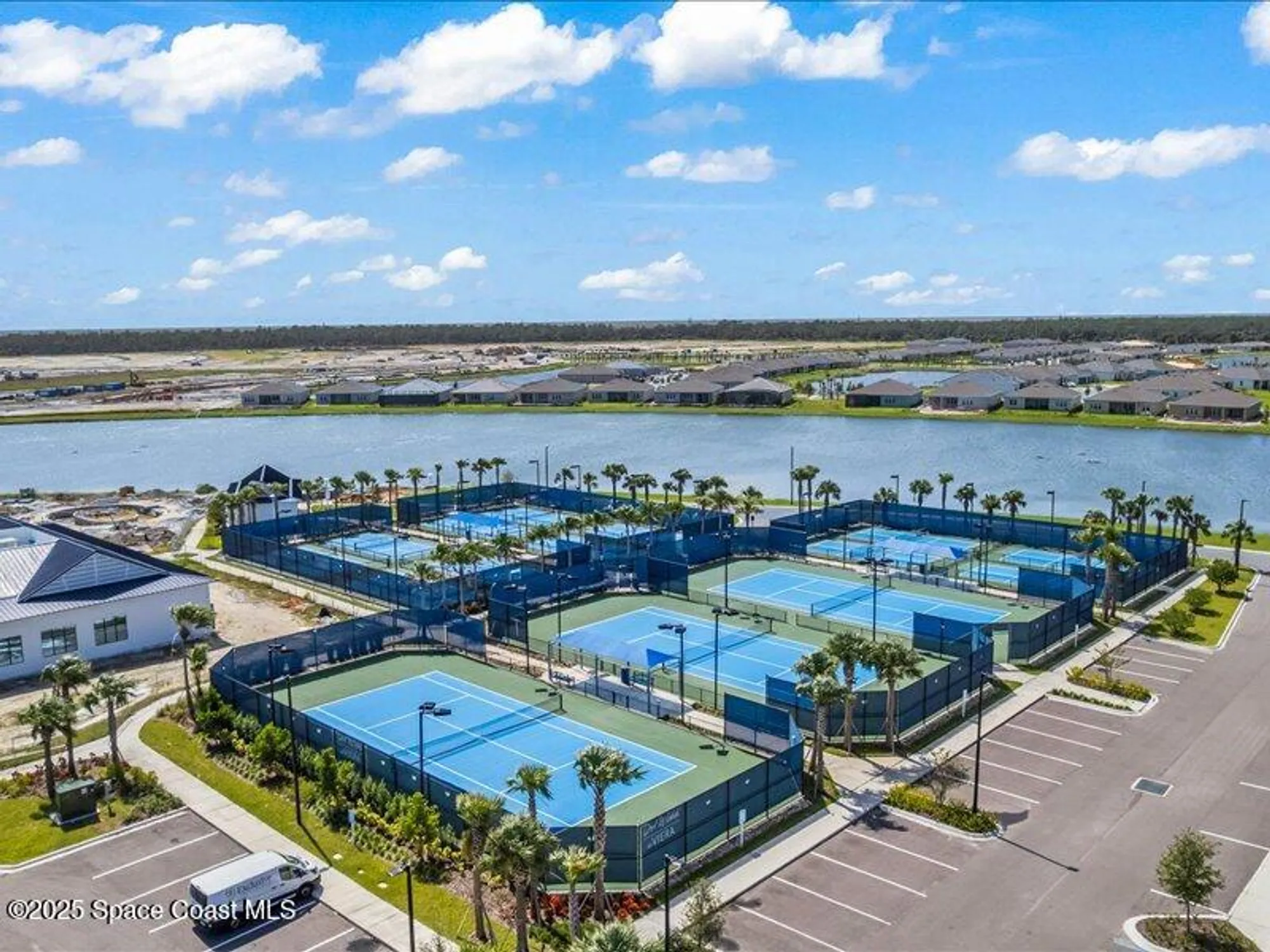 Property Slideshow image 30 of 36 | 8967 splashing dr, Melbourne, FL, 32940