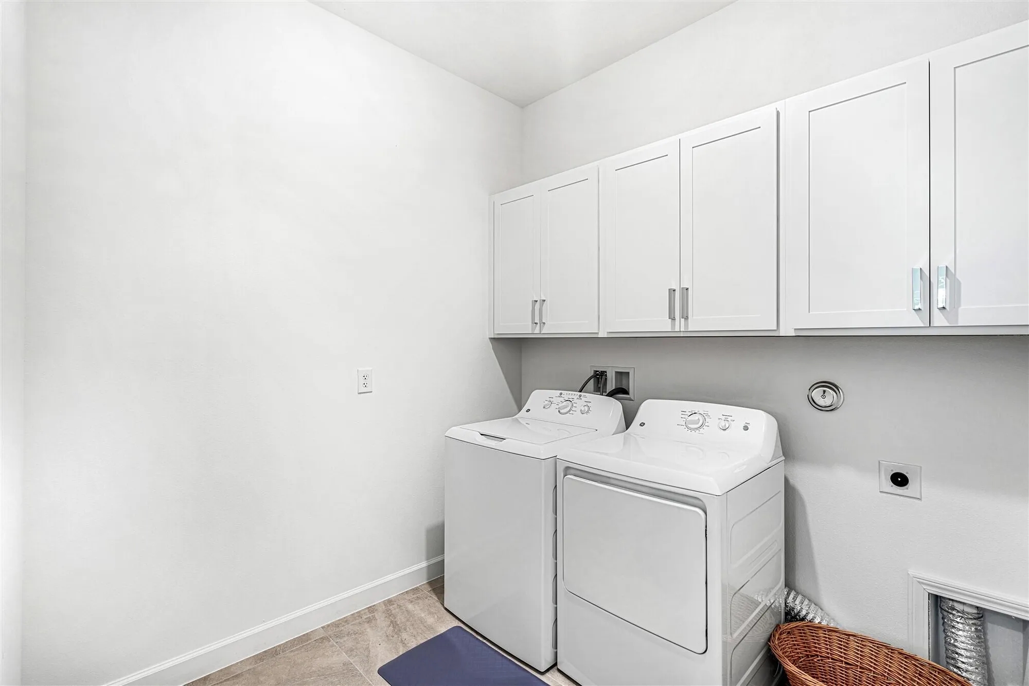 Property Slideshow image 36 of 76 | 8444 alister dr, Melbourne, FL, 32940