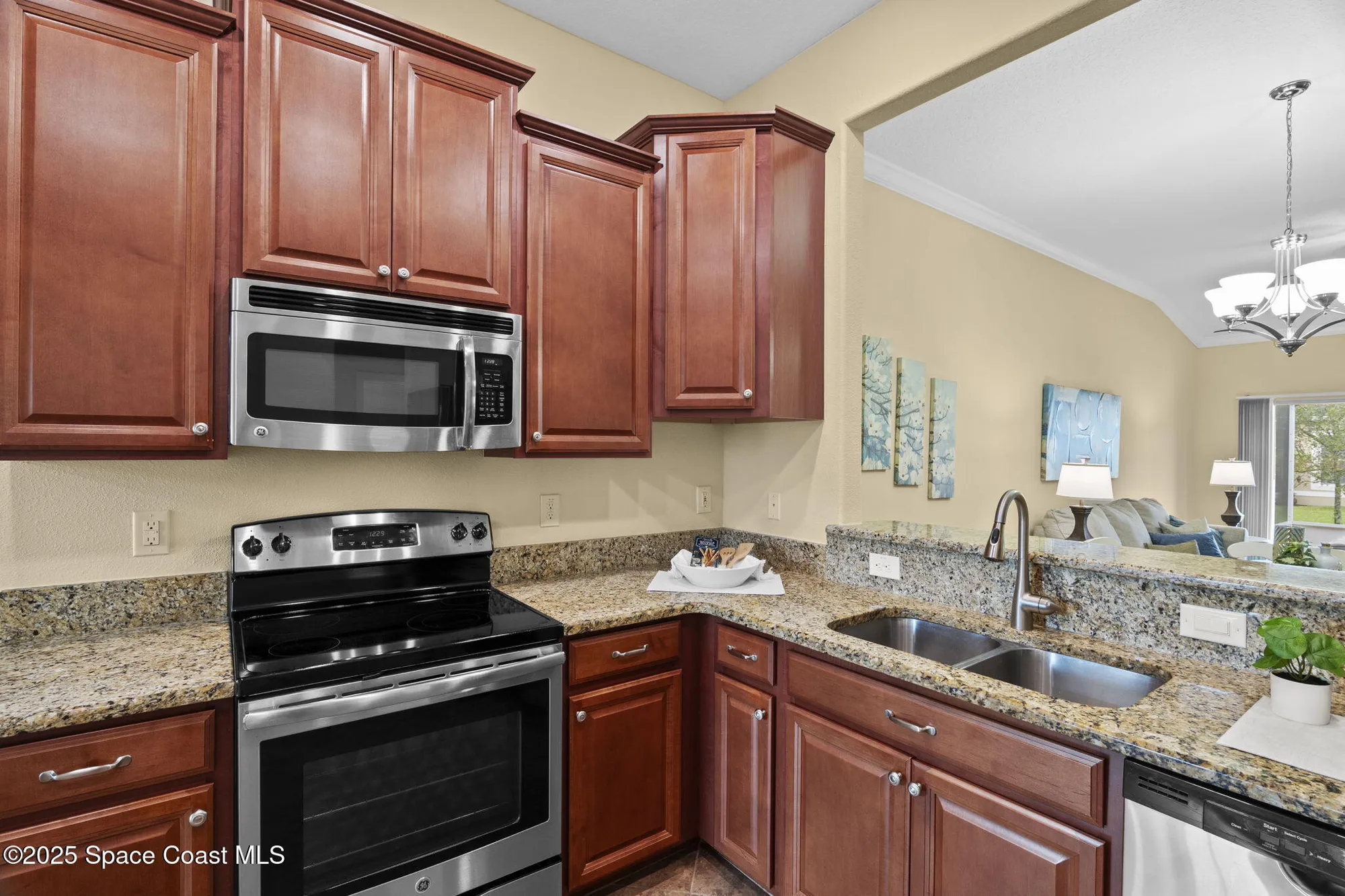 Property Slideshow image 11 of 30 | 3386 bancroft dr, Melbourne, FL, 32940