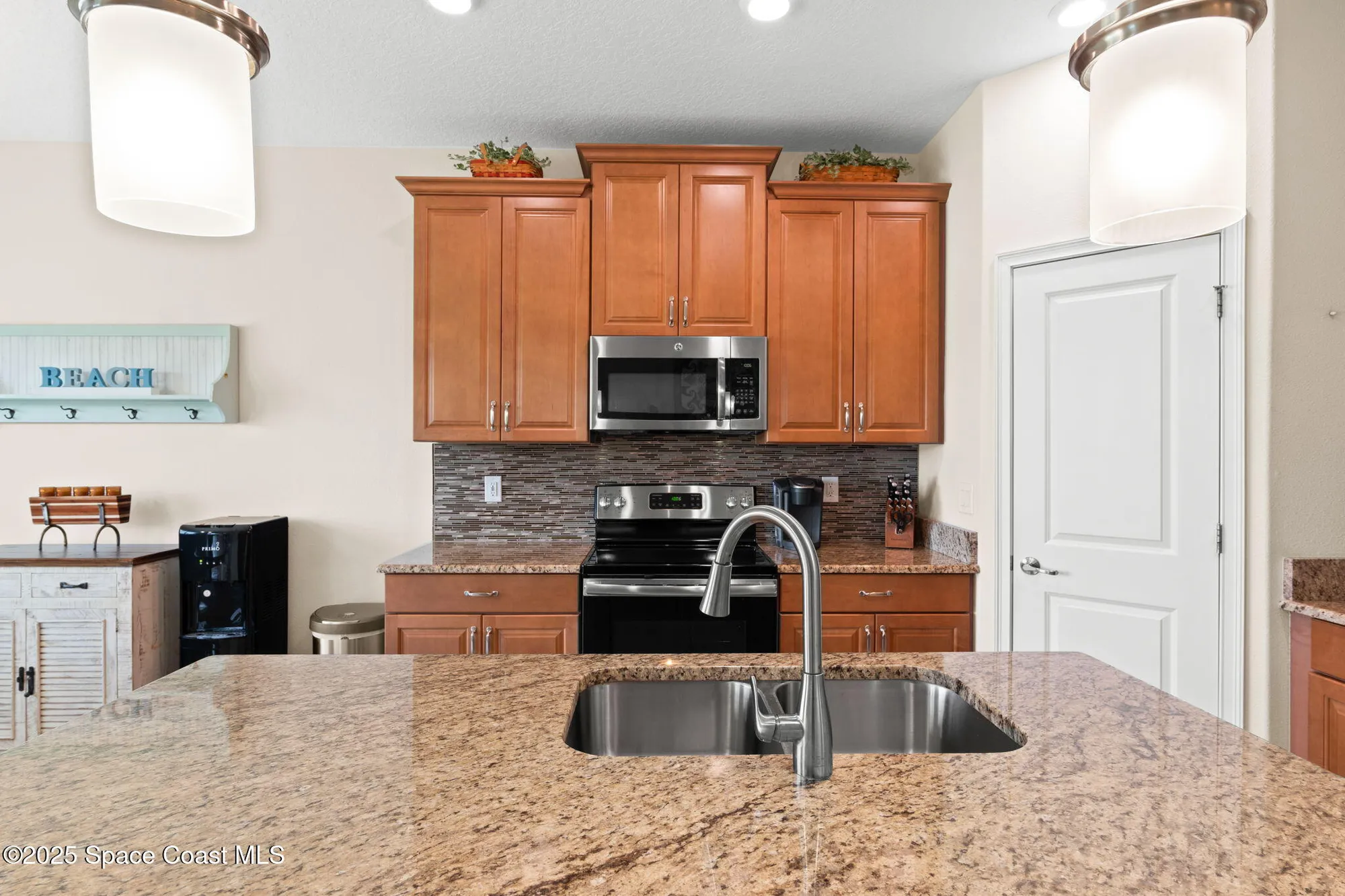 Property Slideshow image 18 of 46 | 2981 anza st, Melbourne, FL, 32940