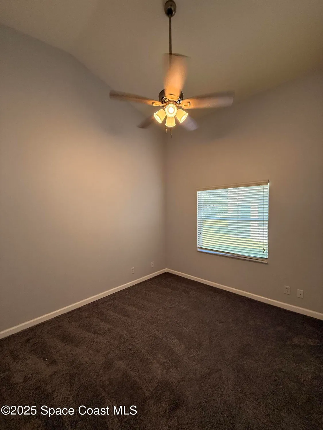 Property Slideshow image 8 of 29 | 633 nw whitfield way, Port St Lucie, FL, 34986