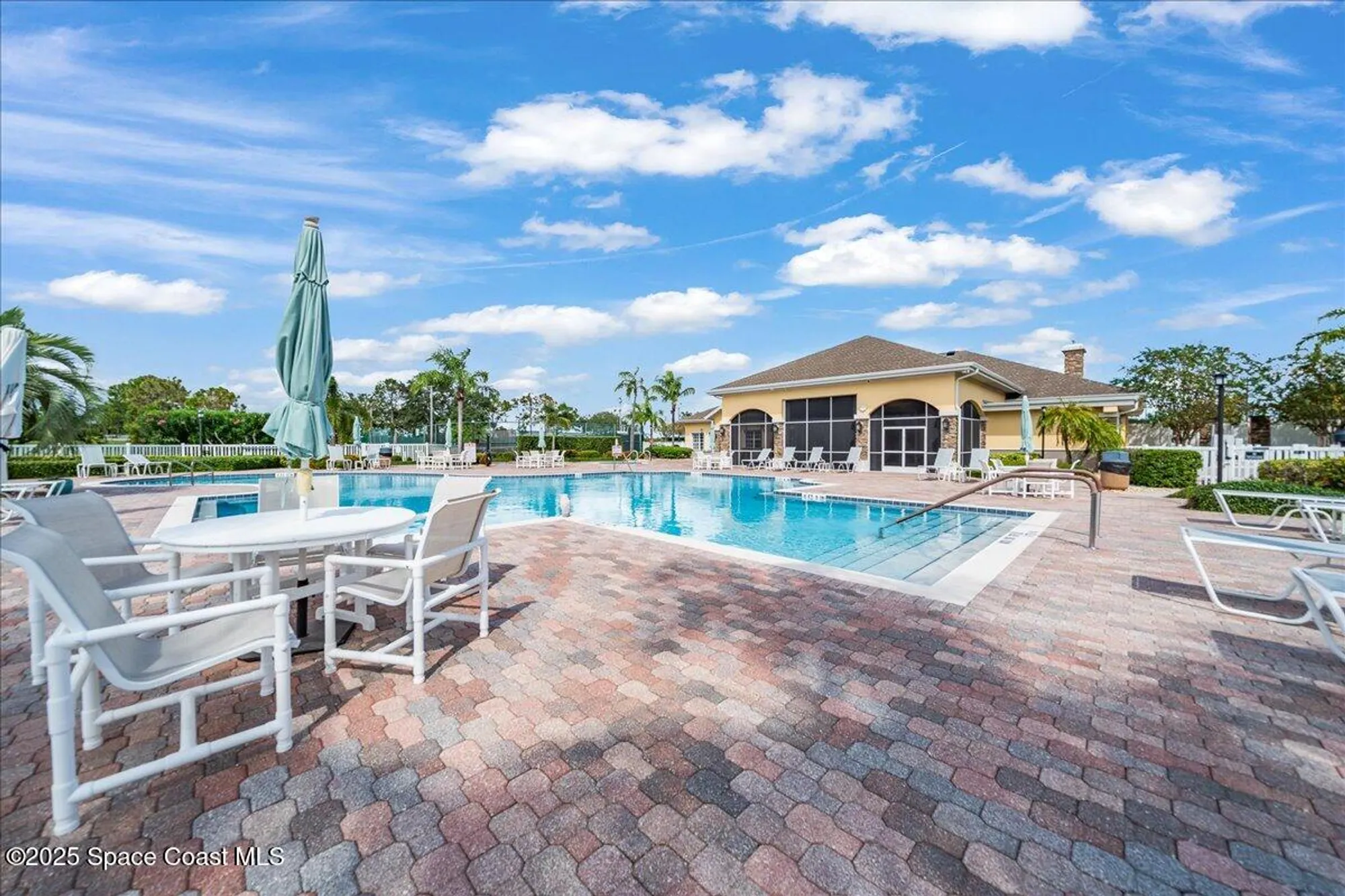 Property Slideshow image 34 of 41 | 1671 lago mar dr, Melbourne, FL, 32940