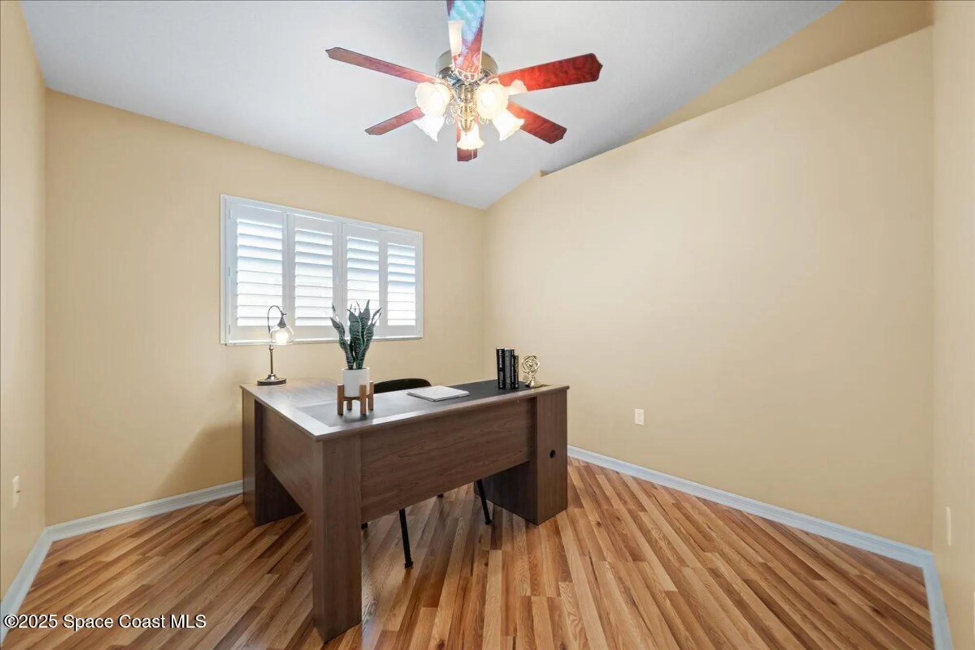 Property Slideshow image 18 of 41 | 1671 lago mar dr, Melbourne, FL, 32940