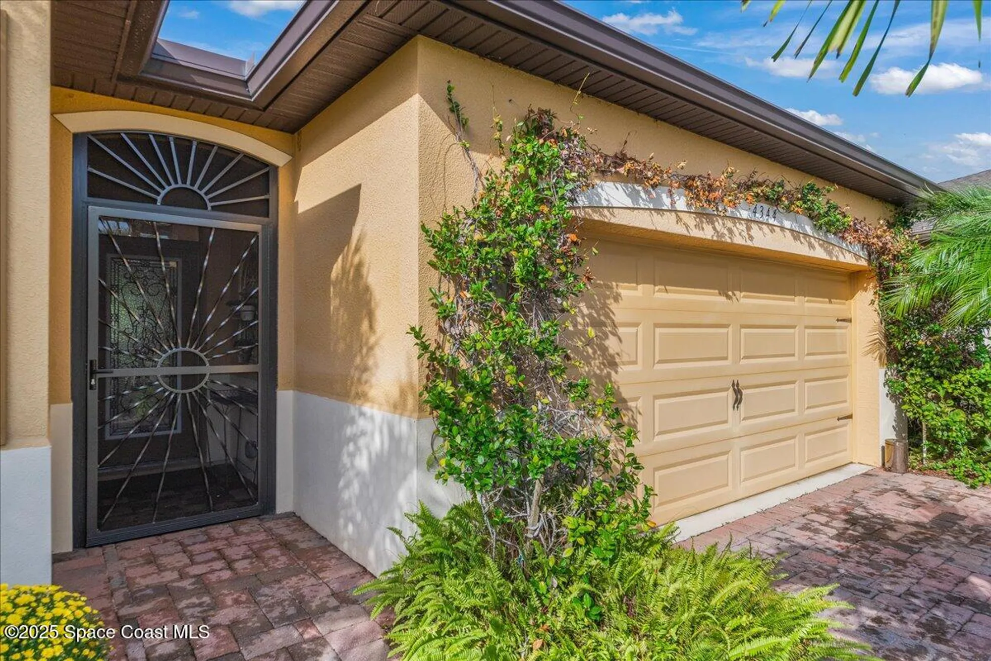 Property Slideshow image 8 of 73 | 4344 caladium cir, West Melbourne, FL, 32904