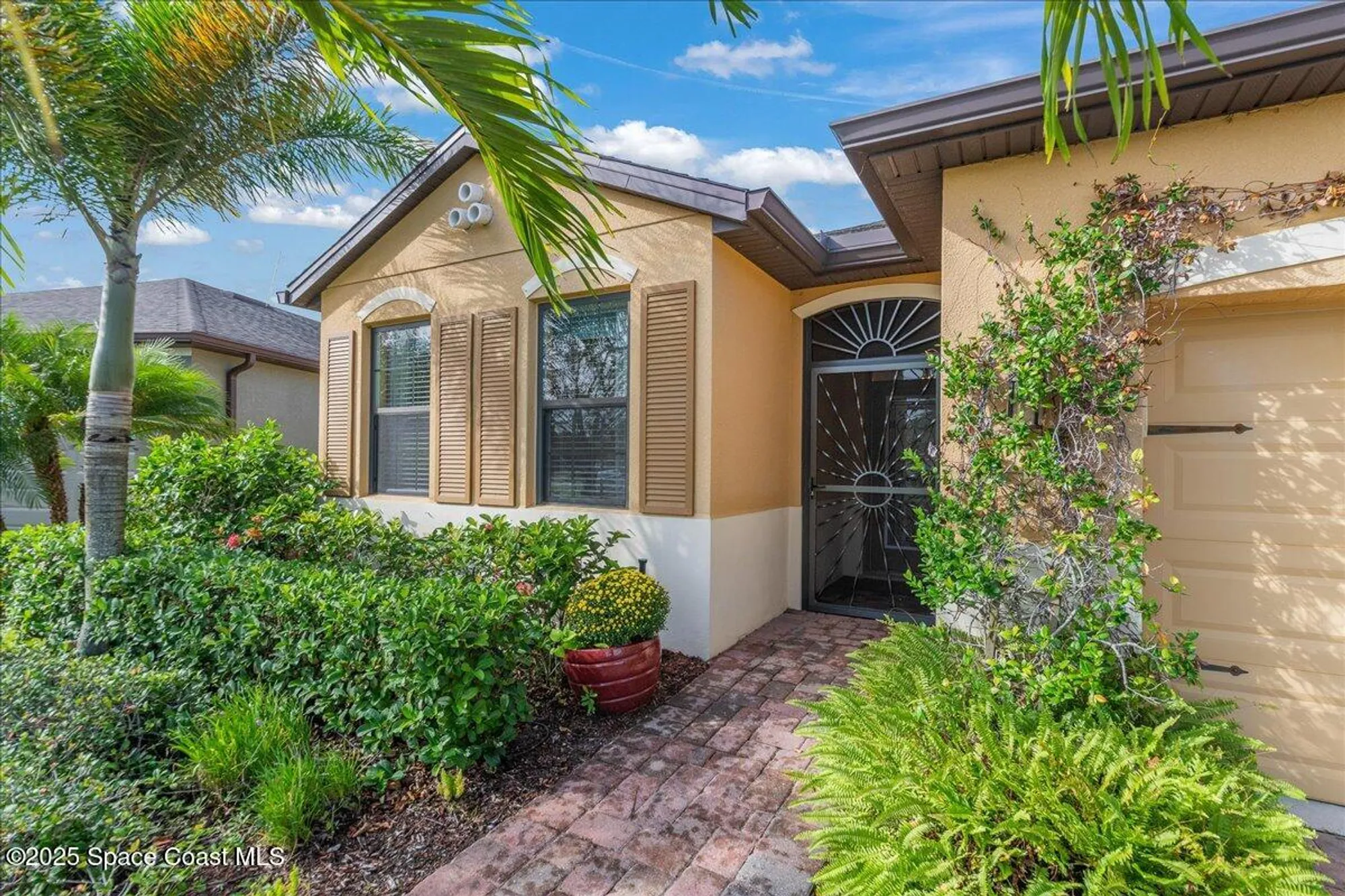 Property Slideshow image 9 of 73 | 4344 caladium cir, West Melbourne, FL, 32904