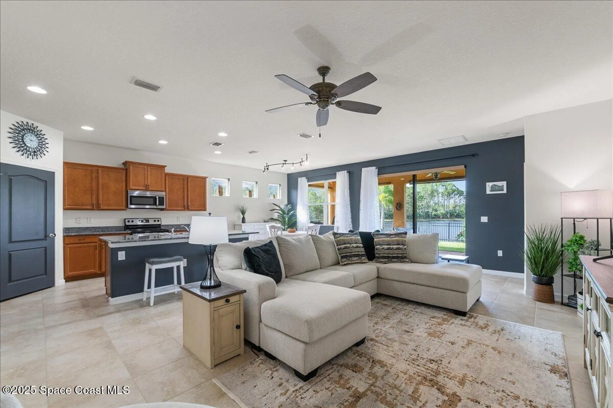 Property Slideshow image 21 of 73 | 4344 caladium cir, West Melbourne, FL, 32904