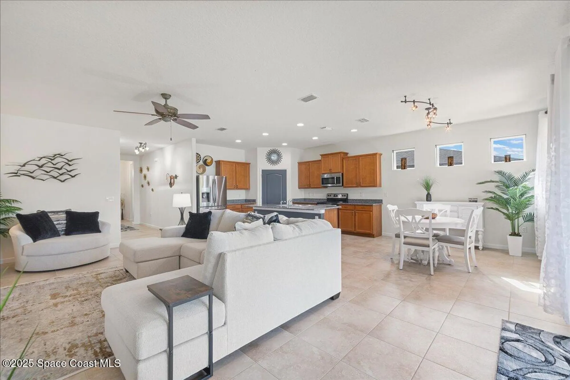Property Slideshow image 22 of 73 | 4344 caladium cir, West Melbourne, FL, 32904