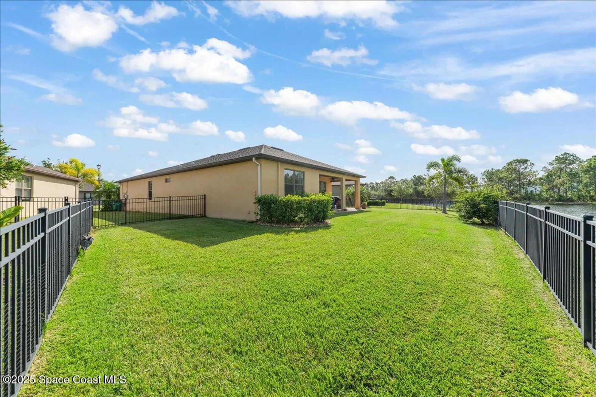 Property Slideshow image 37 of 73 | 4344 caladium cir, West Melbourne, FL, 32904