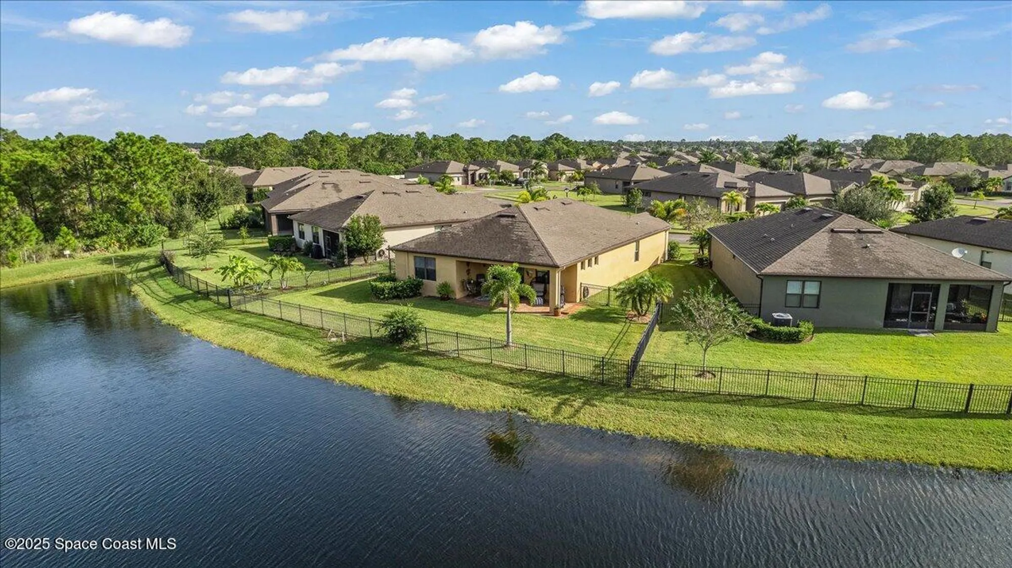 Property Slideshow image 42 of 73 | 4344 caladium cir, West Melbourne, FL, 32904