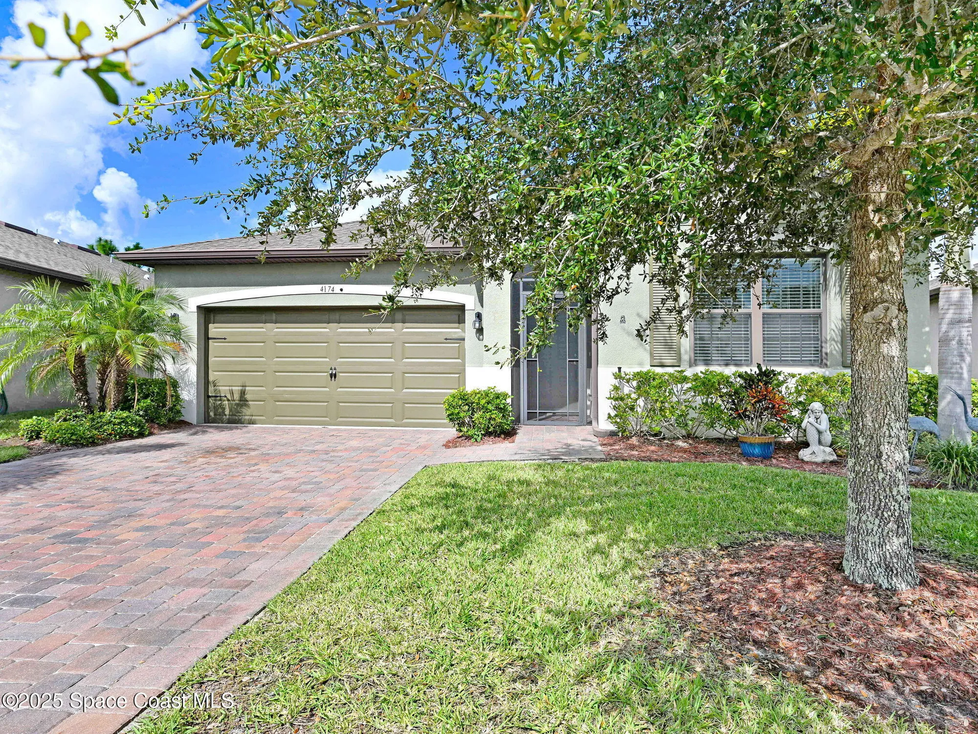 Property Slideshow image 2 of 79 | 4174 caladium cir, West Melbourne, FL, 32904