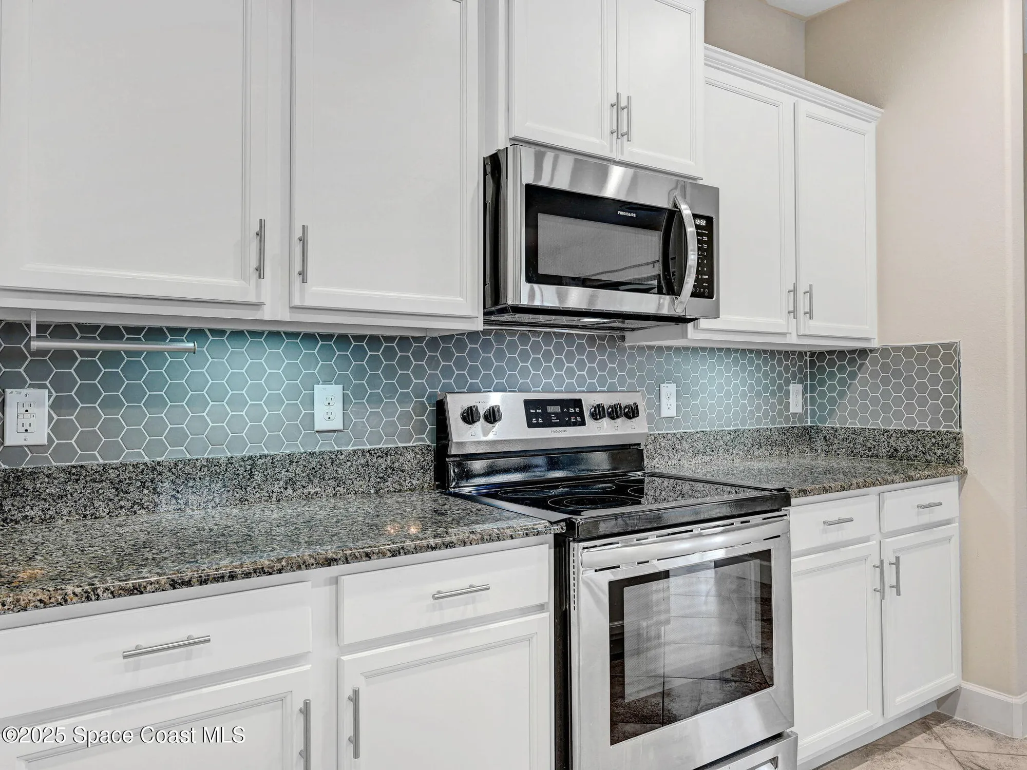 Property Slideshow image 21 of 79 | 4174 caladium cir, West Melbourne, FL, 32904