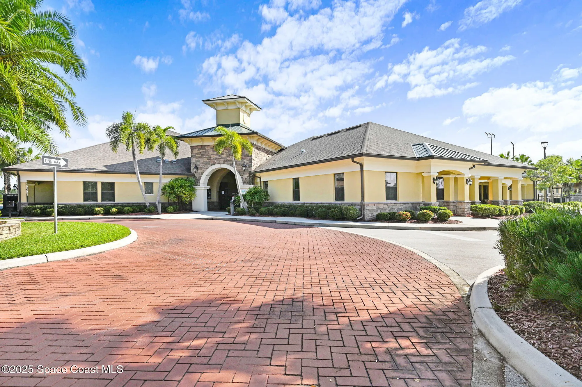 Property Slideshow image 51 of 79 | 4174 caladium cir, West Melbourne, FL, 32904