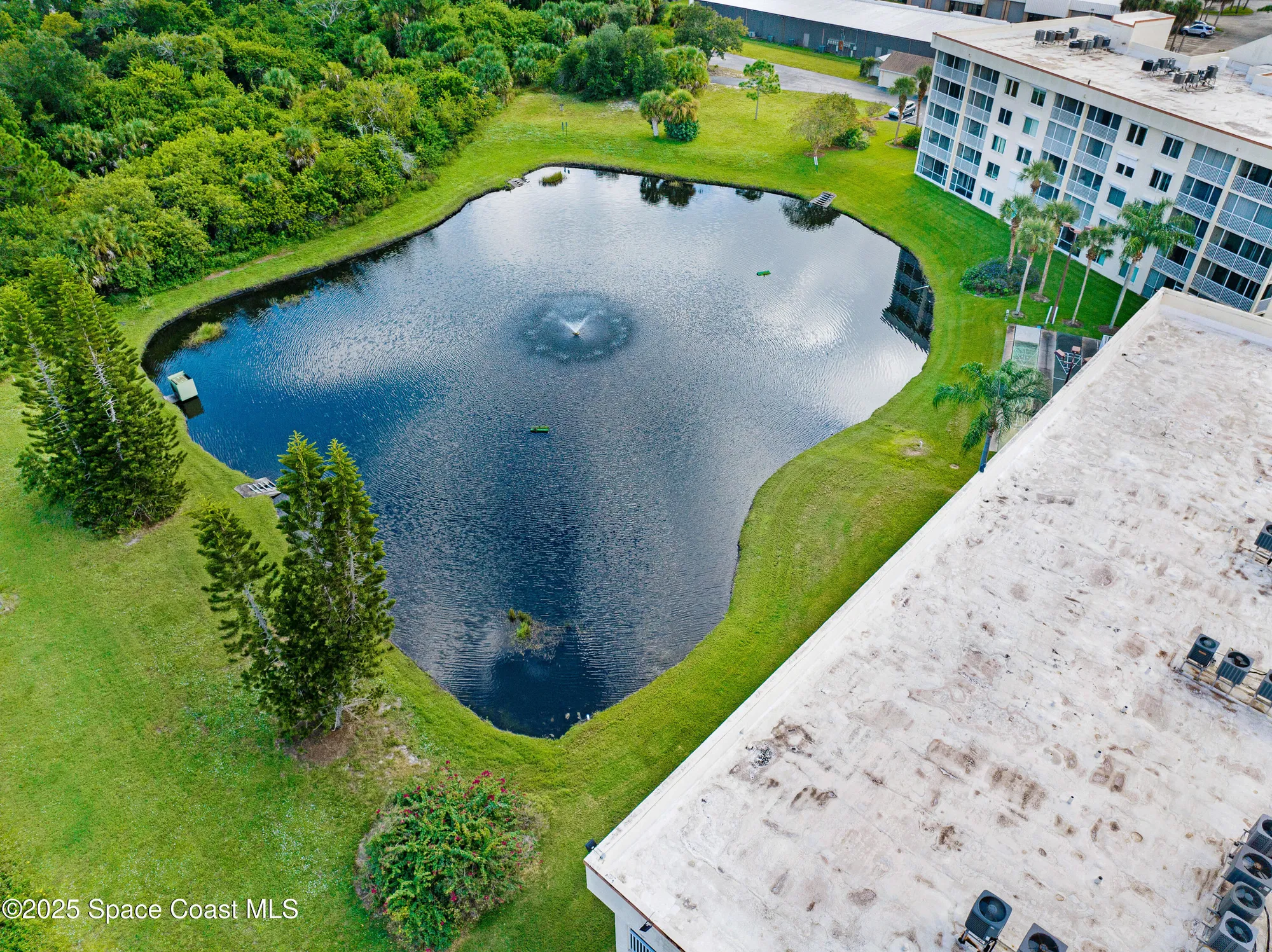 Property Slideshow image 29 of 46 | 1410 huntington ln 1203, Rockledge, FL, 32955