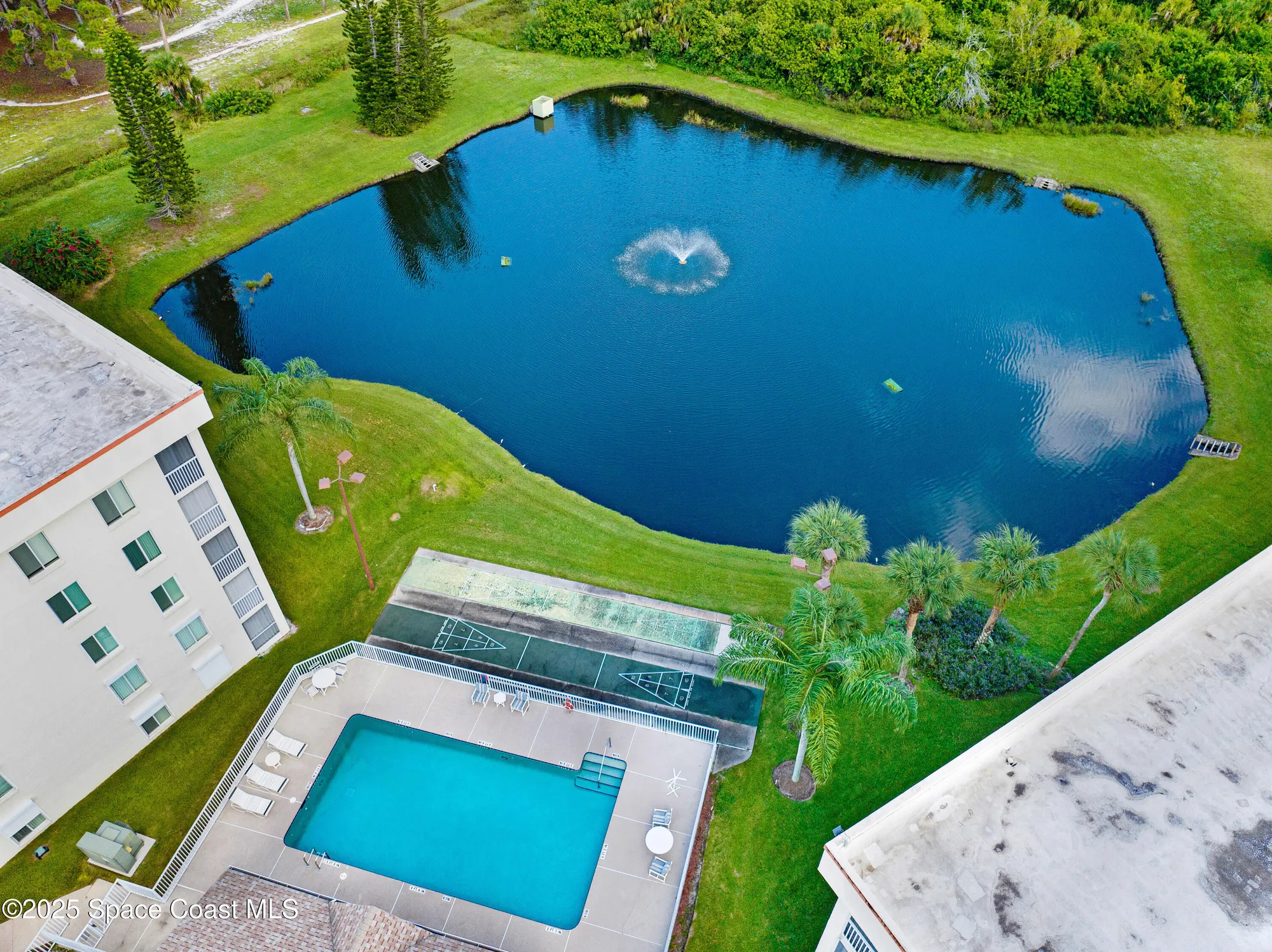 Property Slideshow image 40 of 46 | 1410 huntington ln 1203, Rockledge, FL, 32955