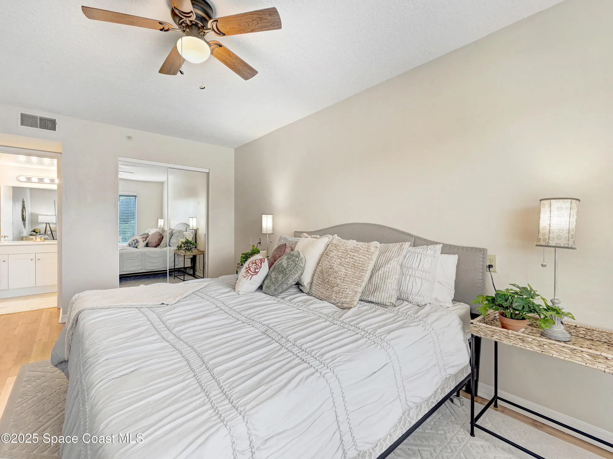 Property Slideshow image 26 of 46 | 1410 huntington ln 1203, Rockledge, FL, 32955