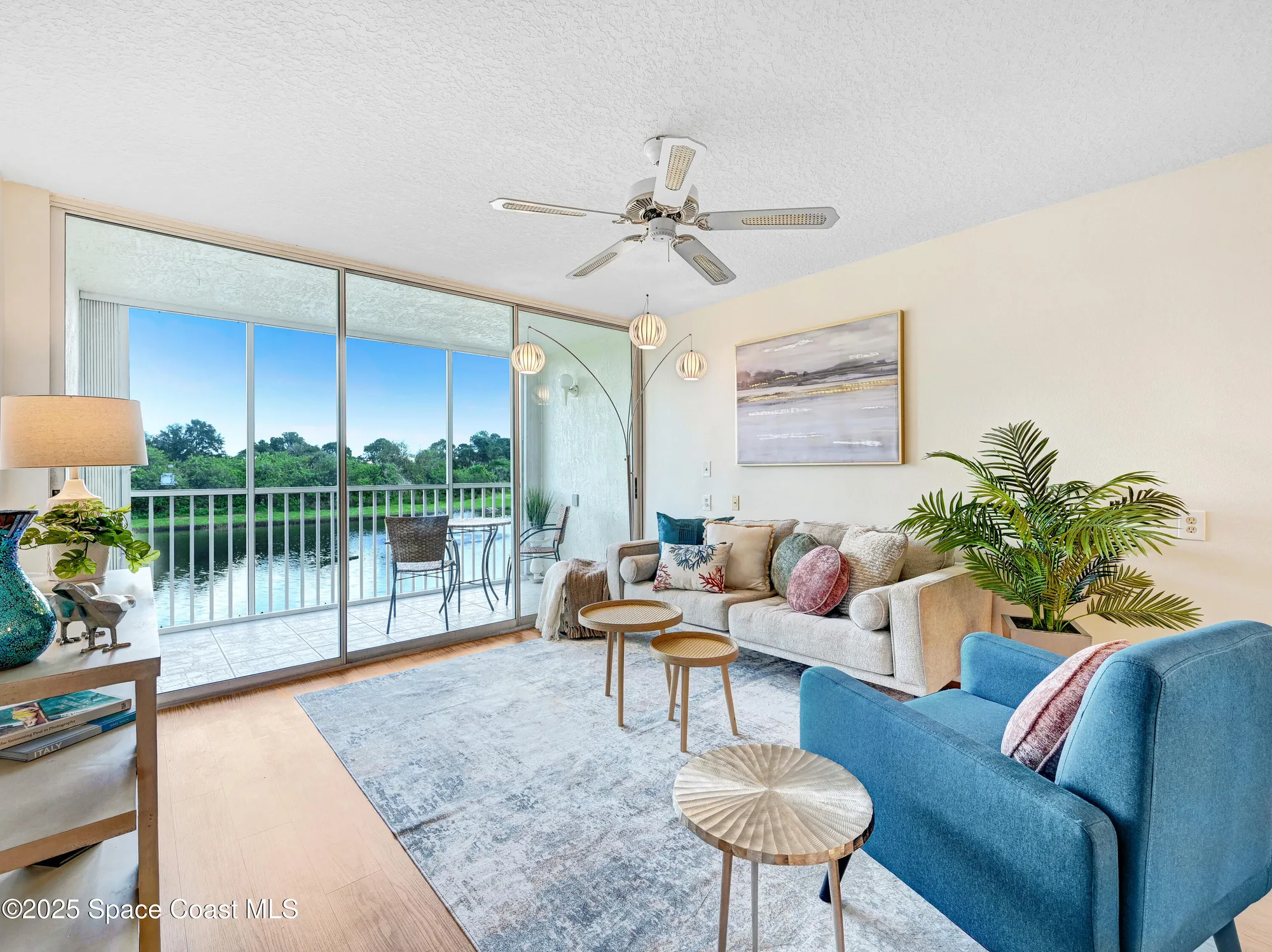 Property Slideshow image 15 of 46 | 1410 huntington ln 1203, Rockledge, FL, 32955