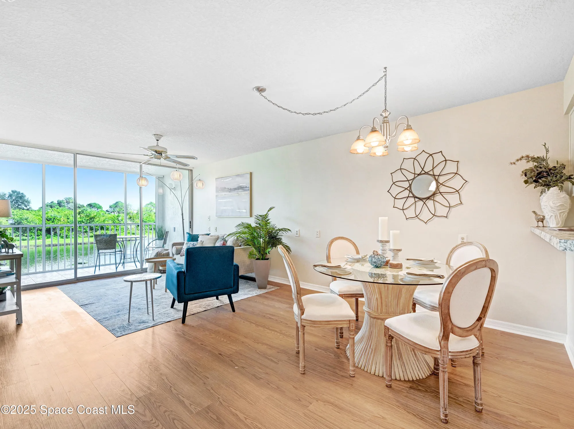 Property Slideshow image 12 of 46 | 1410 huntington ln 1203, Rockledge, FL, 32955
