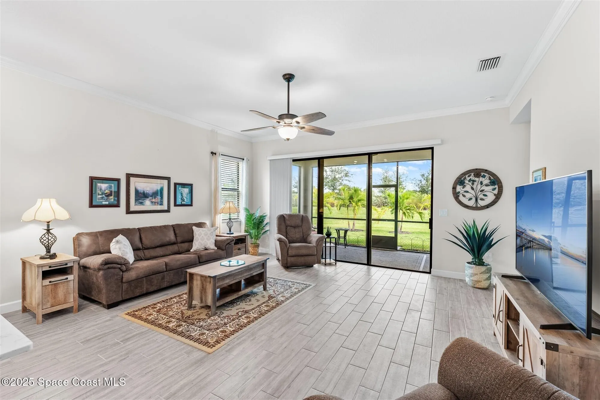 Property Slideshow image 16 of 75 | 1972 great belt cir, Melbourne, FL, 32940