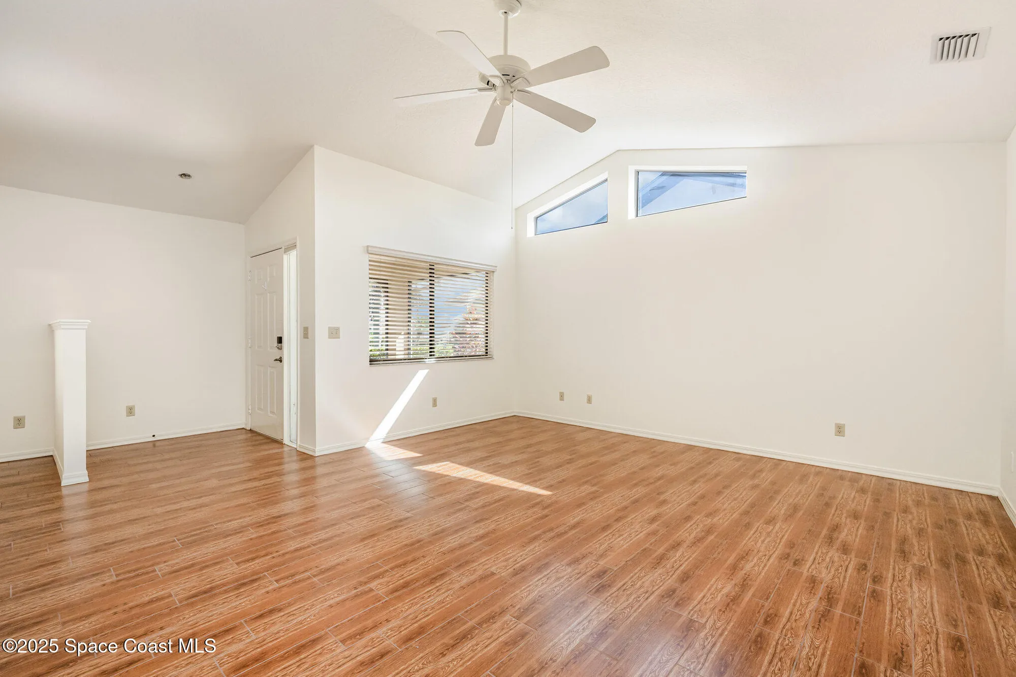 Property Slideshow image 7 of 38 | 1652 independence ave, Melbourne, FL, 32940