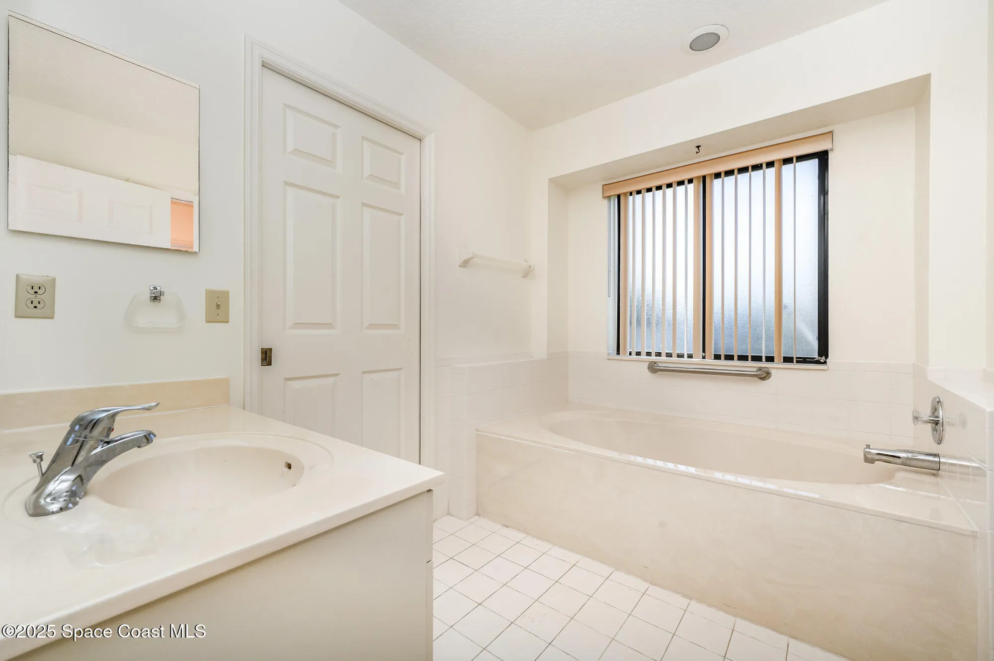 Property Slideshow image 17 of 38 | 1652 independence ave, Melbourne, FL, 32940