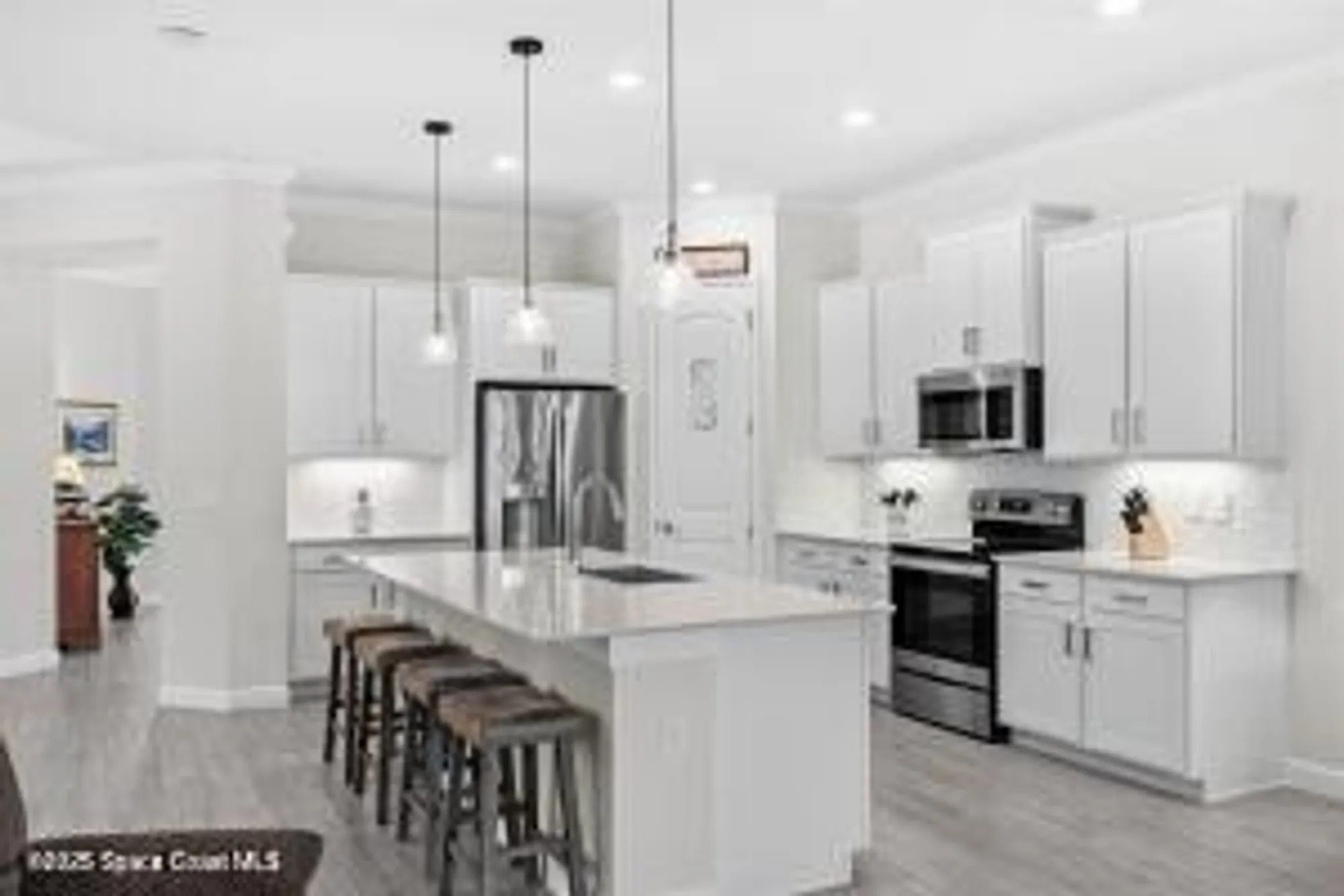 Property Slideshow image 12 of 75 | 1972 great belt cir, Melbourne, FL, 32940