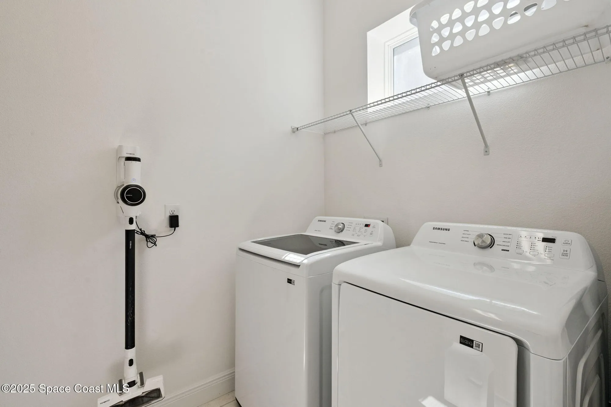 Property Slideshow image 43 of 107 | 2632 meadowedge lp lp, St. Cloud, FL, 34772