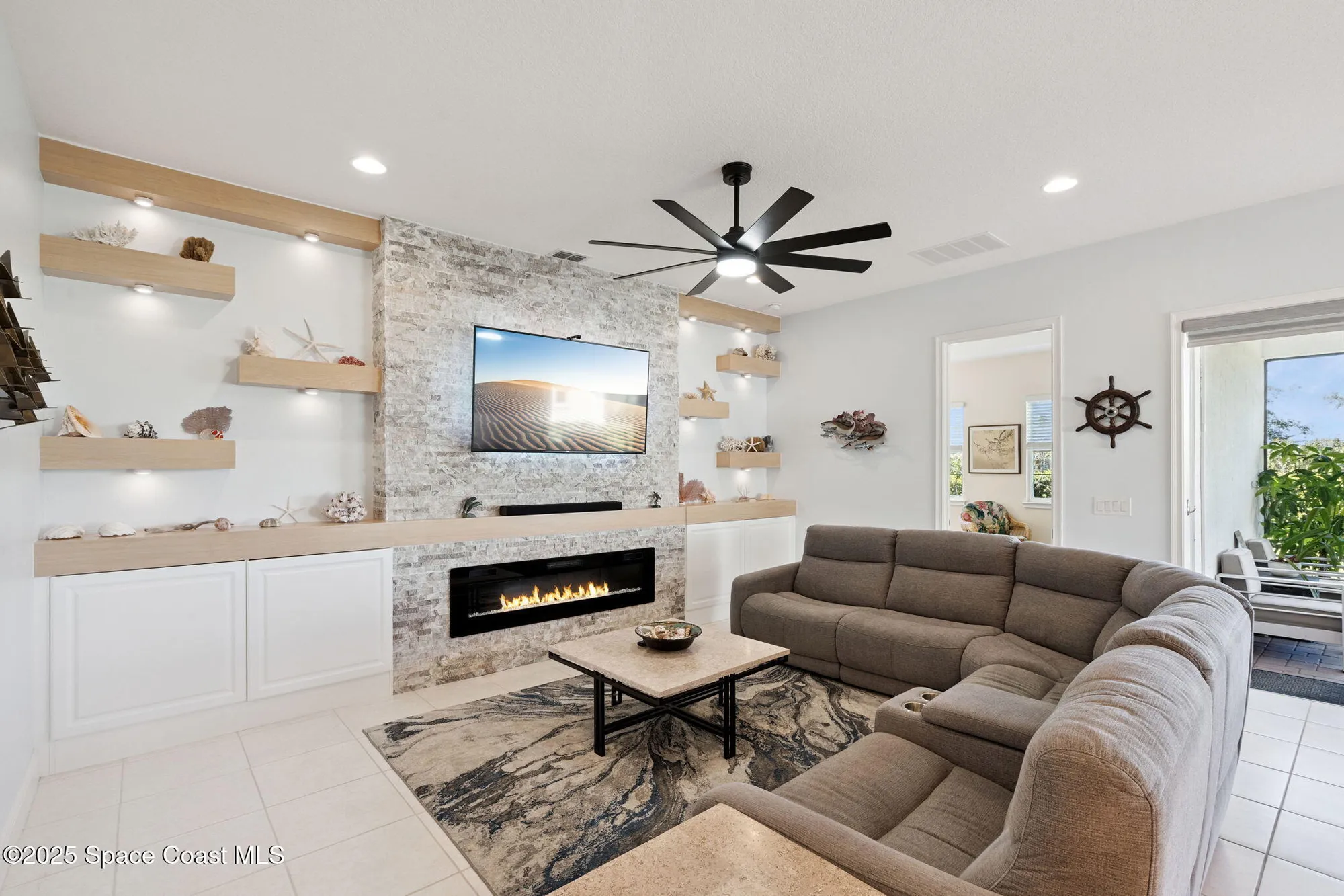 Property Slideshow image 14 of 107 | 2632 meadowedge lp lp, St. Cloud, FL, 34772