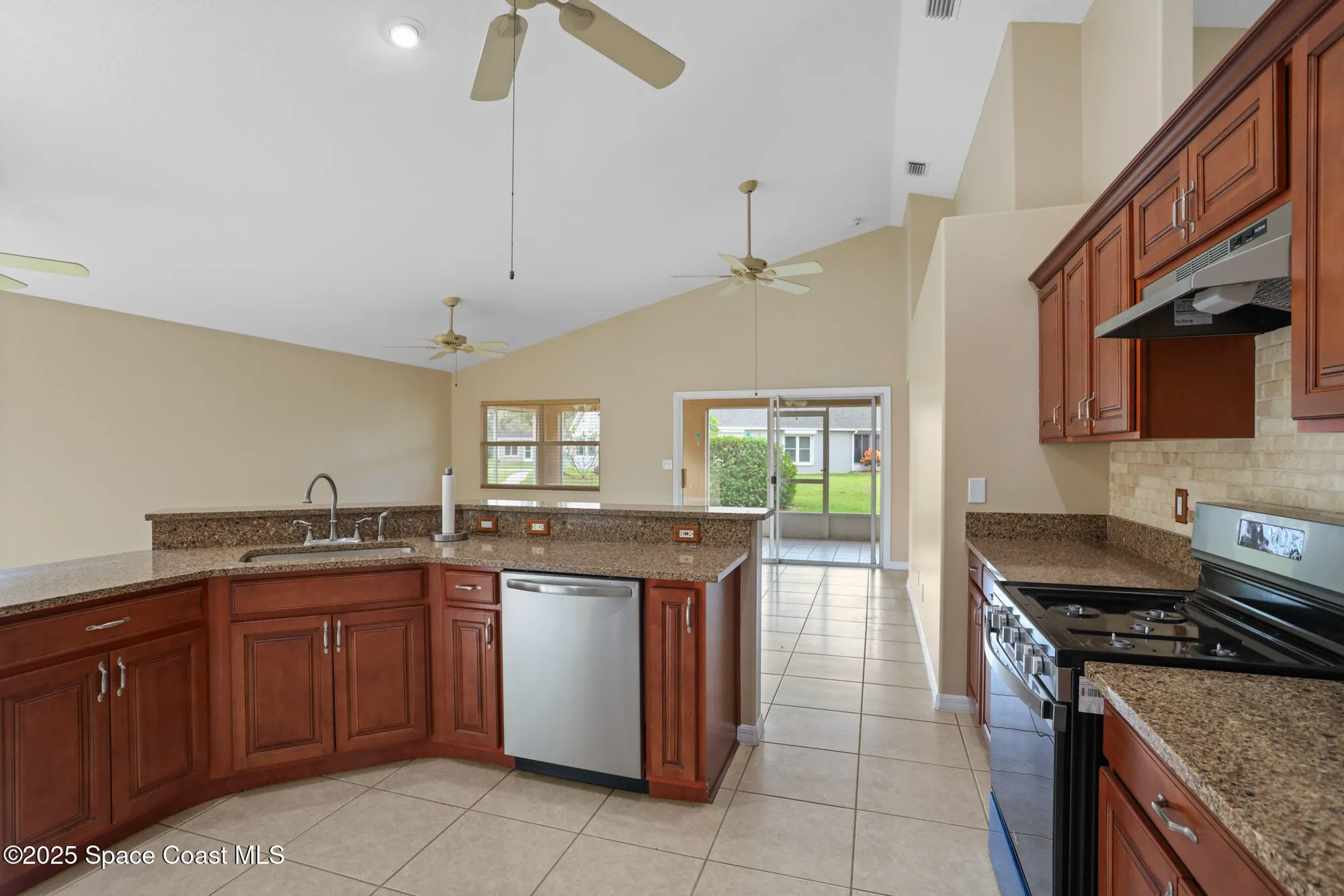 Property Slideshow image 12 of 39 | 645 brockton way, West Melbourne, FL, 32904