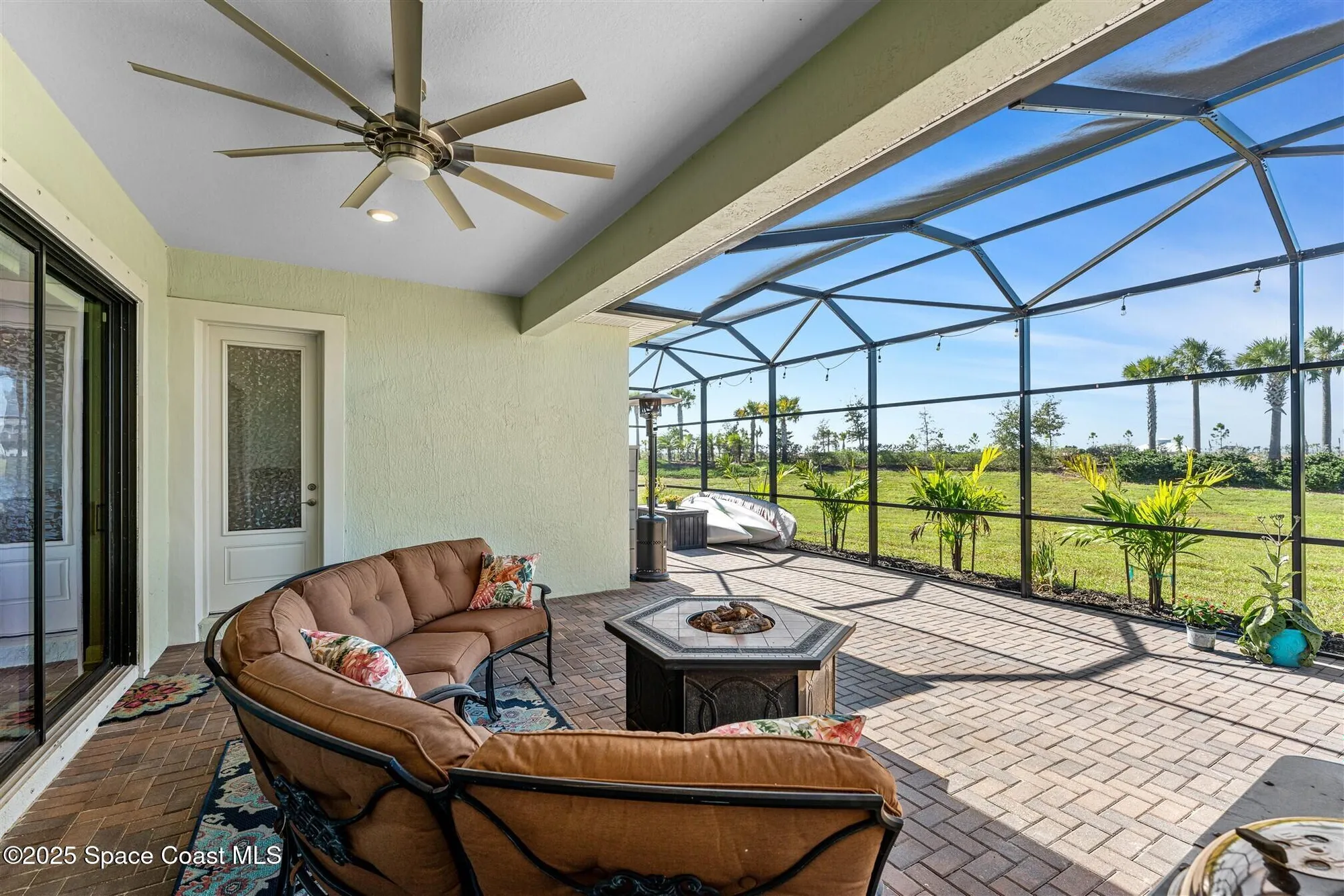 Property Slideshow image 43 of 84 | 2572 chapel bridge ln, Melbourne, FL, 32940