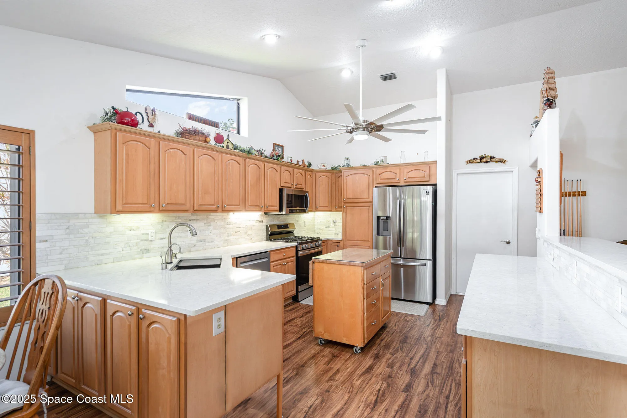 Property Slideshow image 8 of 33 | 1430 patriot dr, Melbourne, FL, 32940