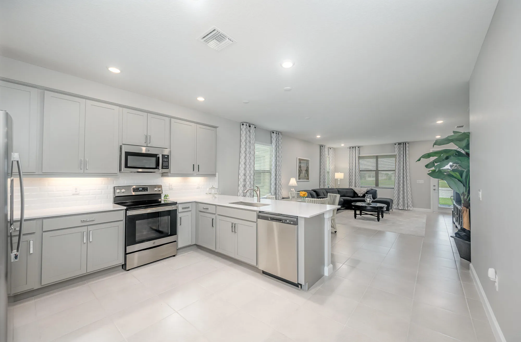 Property Slideshow image 5 of 41 | 1473 great belt cir, Melbourne, FL, 32940