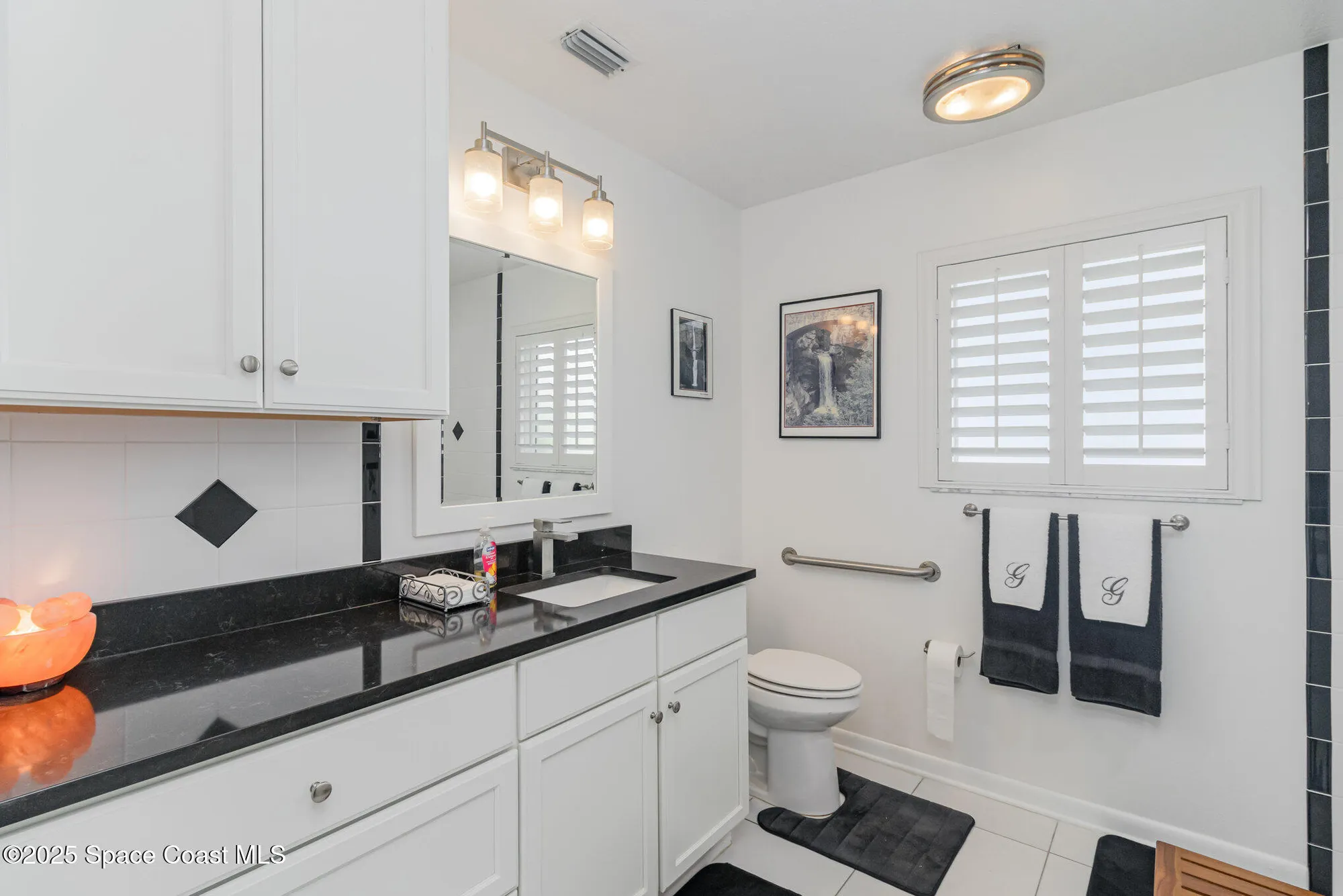 Property Slideshow image 14 of 37 | 1290 mayflower ave, Melbourne, FL, 32940
