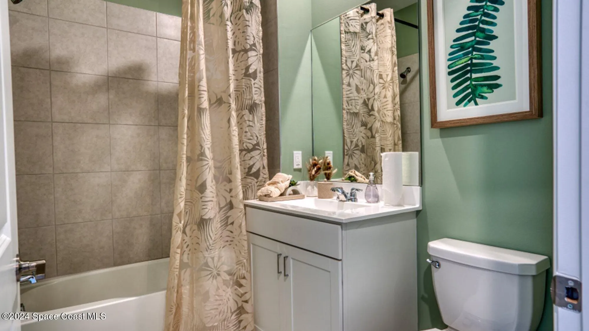 Property Slideshow image 11 of 18 | 1311 miraflores trl nw, Palm Bay, FL, 32907