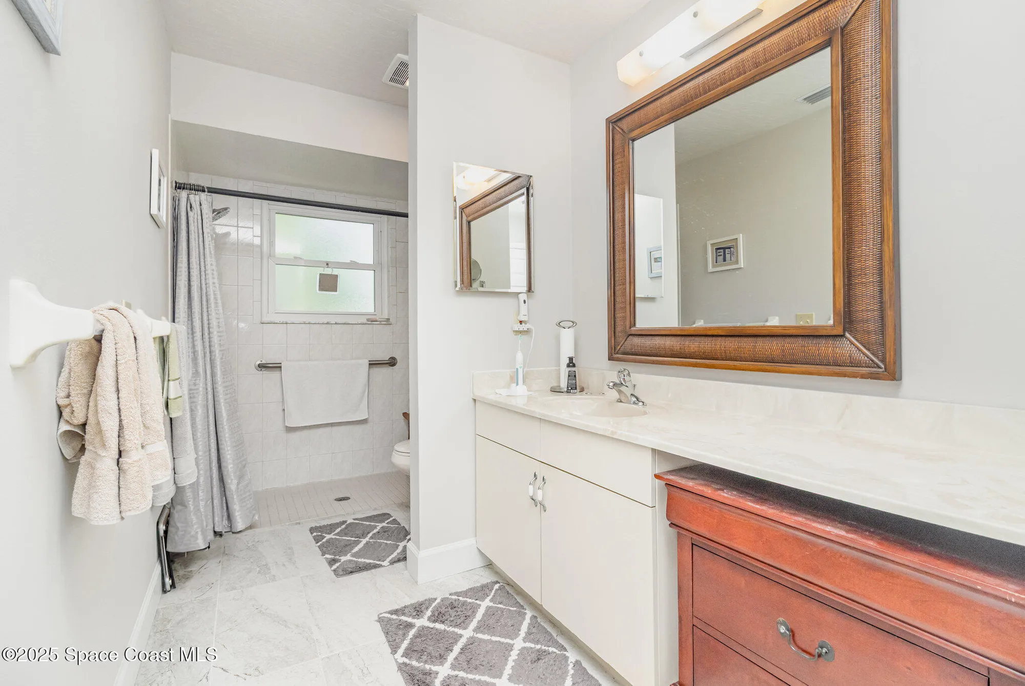 Property Slideshow image 15 of 37 | 1332 pilgrim ave, Melbourne, FL, 32940