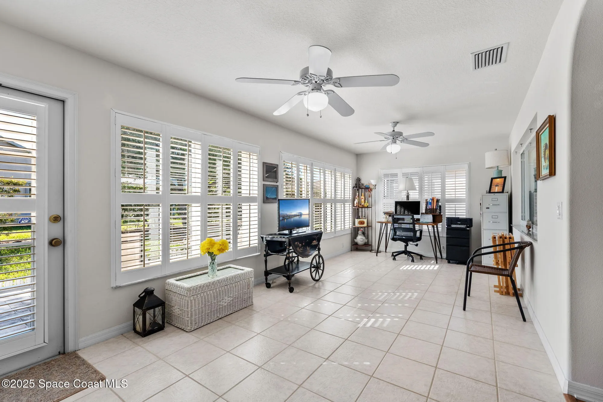 Property Slideshow image 22 of 52 | 1690 lago mar dr, Melbourne, FL, 32940