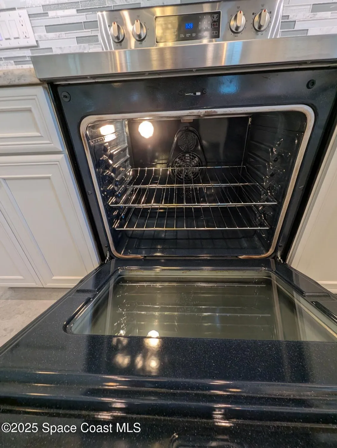 Property Slideshow image 17 of 50 | 608 lorelei ave, Melbourne, FL, 32901