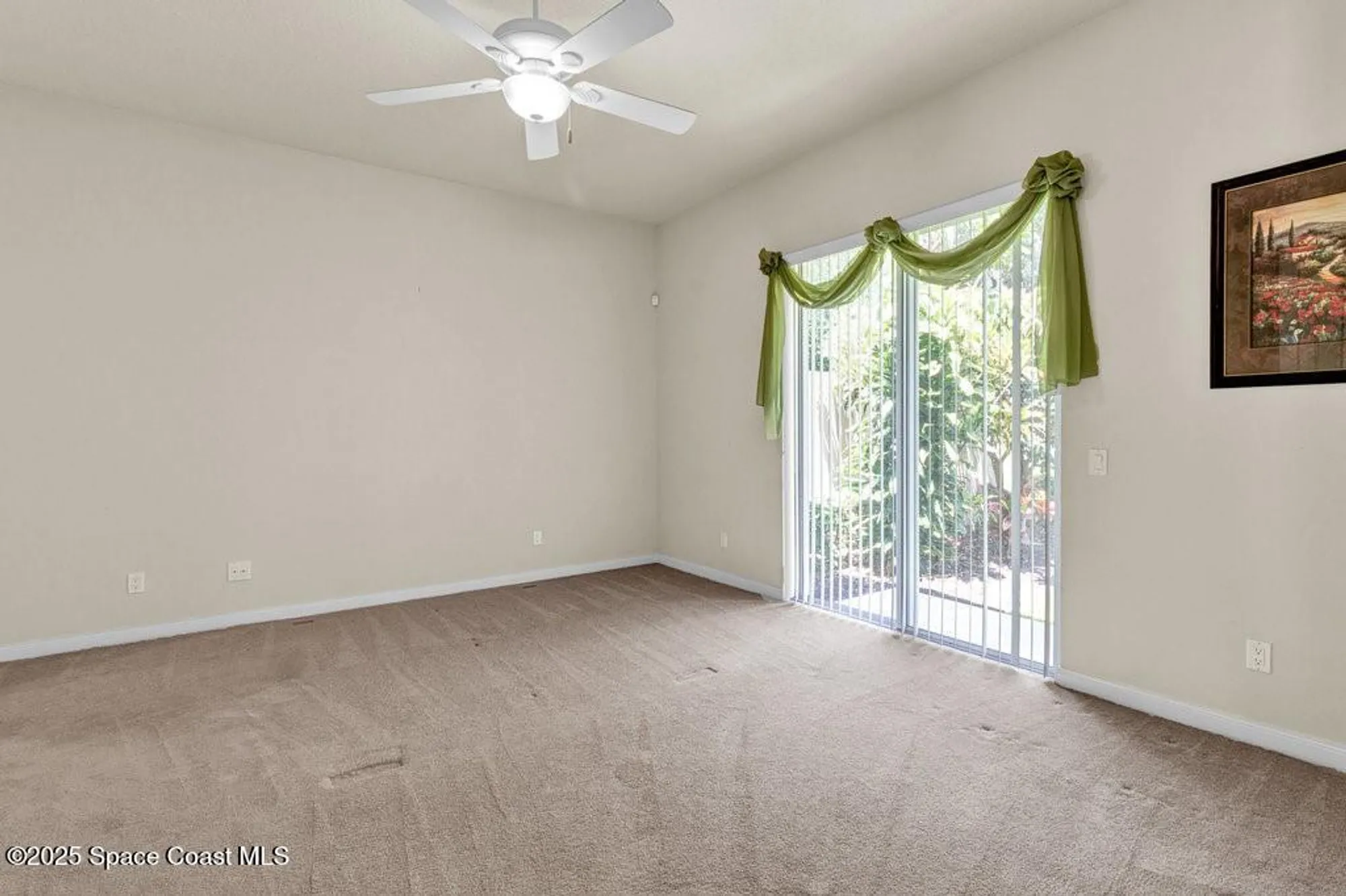 Property Slideshow image 10 of 33 | 5209 eleuthra cir, Vero Beach, FL, 32967